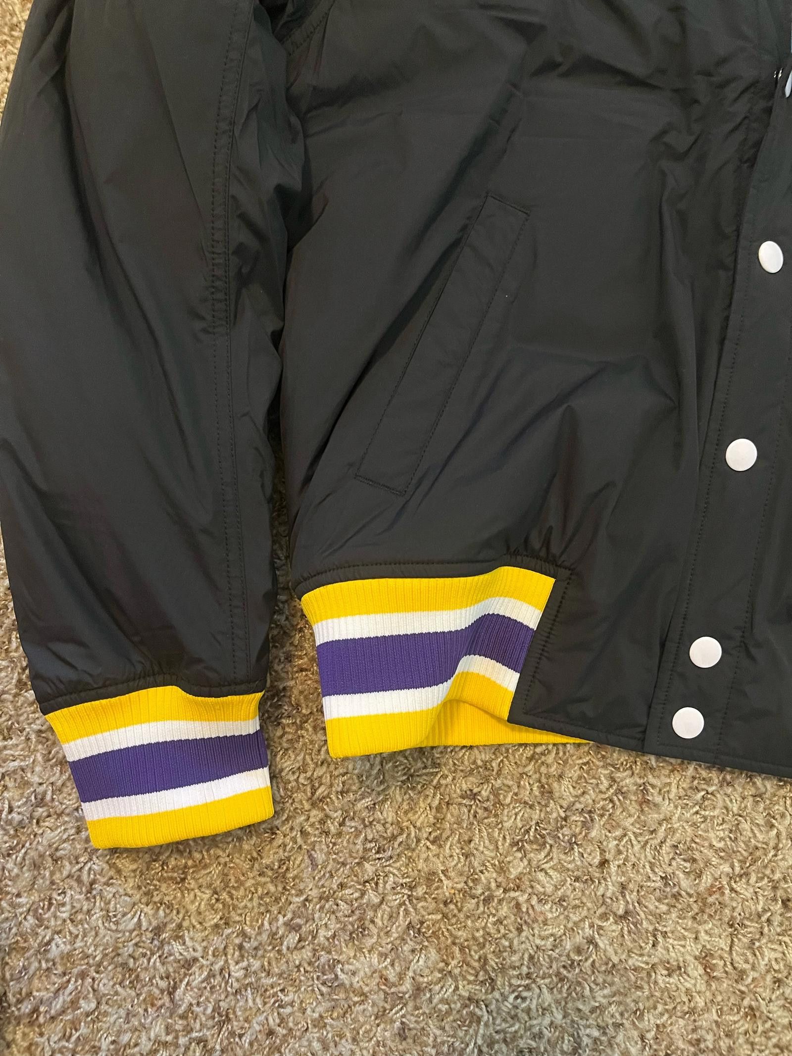 Nike Nike Men’s NBA Los Angeles Lakers Courtside Jacket Sample Size US M / EU 48-50 / 2 - 9 Thumbnail
