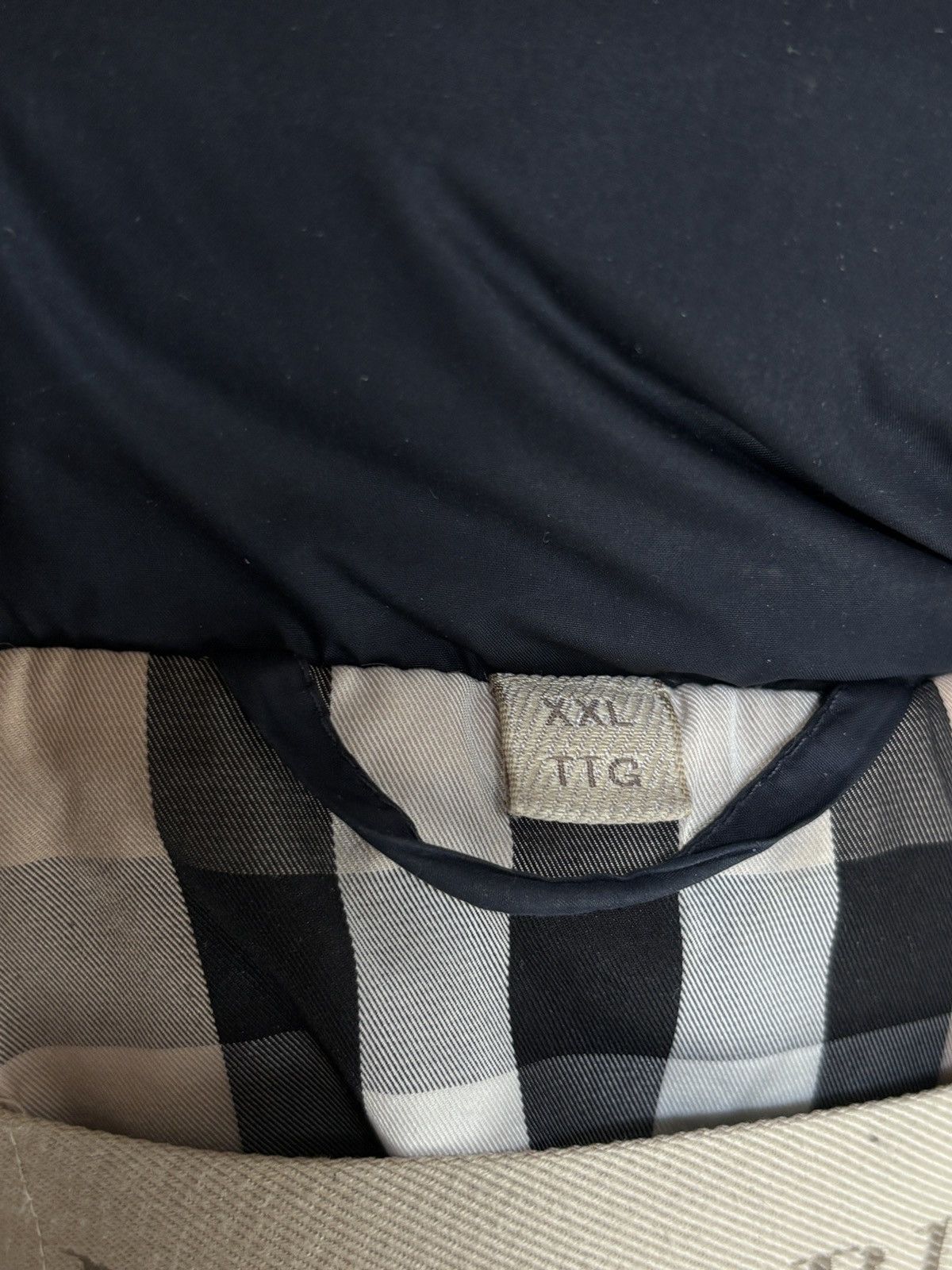 Burberry Burberry Brit Puffer Down Long Jacket Coat Outdoor Vintage Size XXL / US 16-18 / IT 52-54 - 10 Thumbnail
