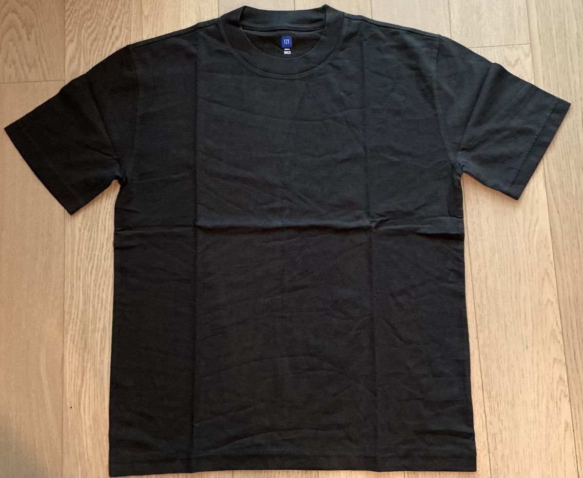 Gap × Yeezy Yeezy Gap Blank Tee H02 Black Small Size US S / EU 44-46 / 1 - 1 Thumbnail