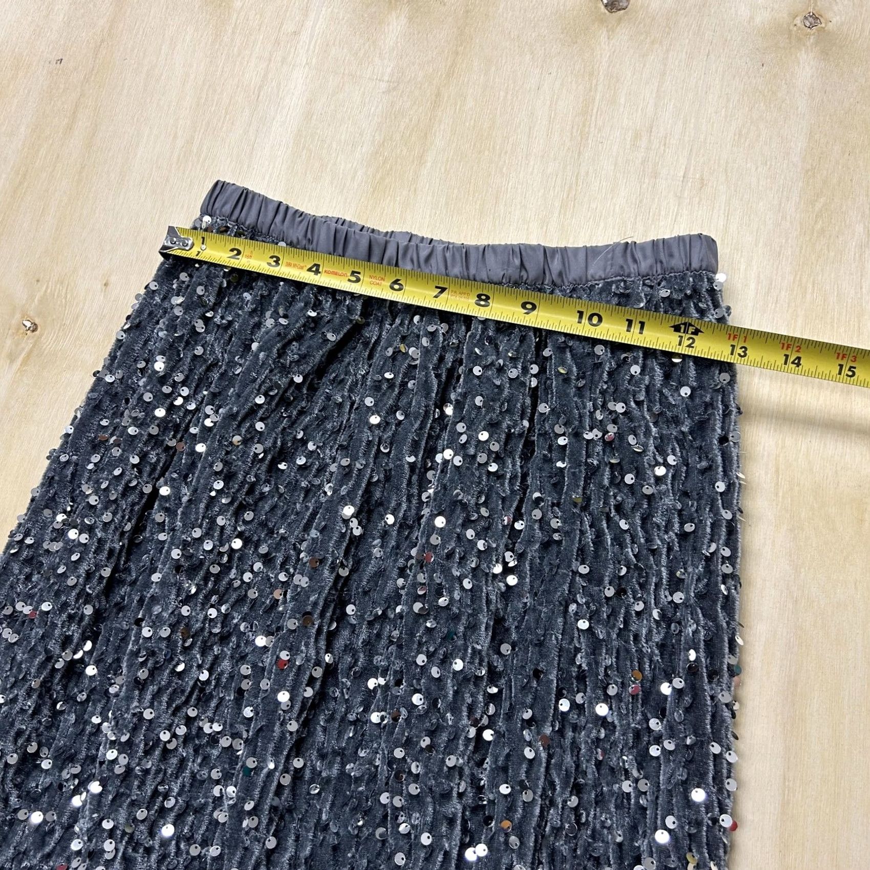 Velvet Gray Sequin Velvet Midi Skirt Womens Large Pencil Elastic Waist Party Cocktail Slit Lined Velvet Soft Size 36" / US 14 / IT 50 - 6 Thumbnail