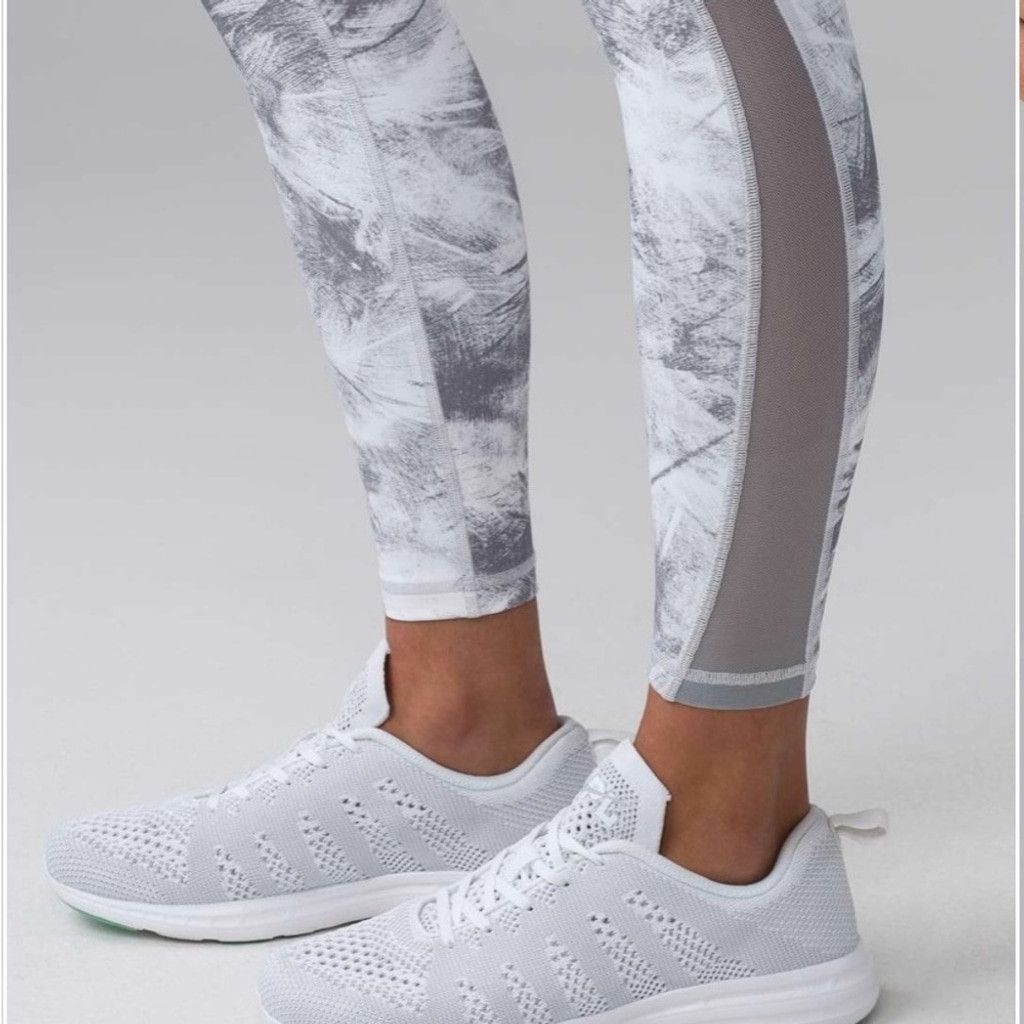 Lululemon Lululemon Train Times 7/8 Length | EUC | Sz 6 Size 28" / US 6 / IT 42 - 5 Thumbnail