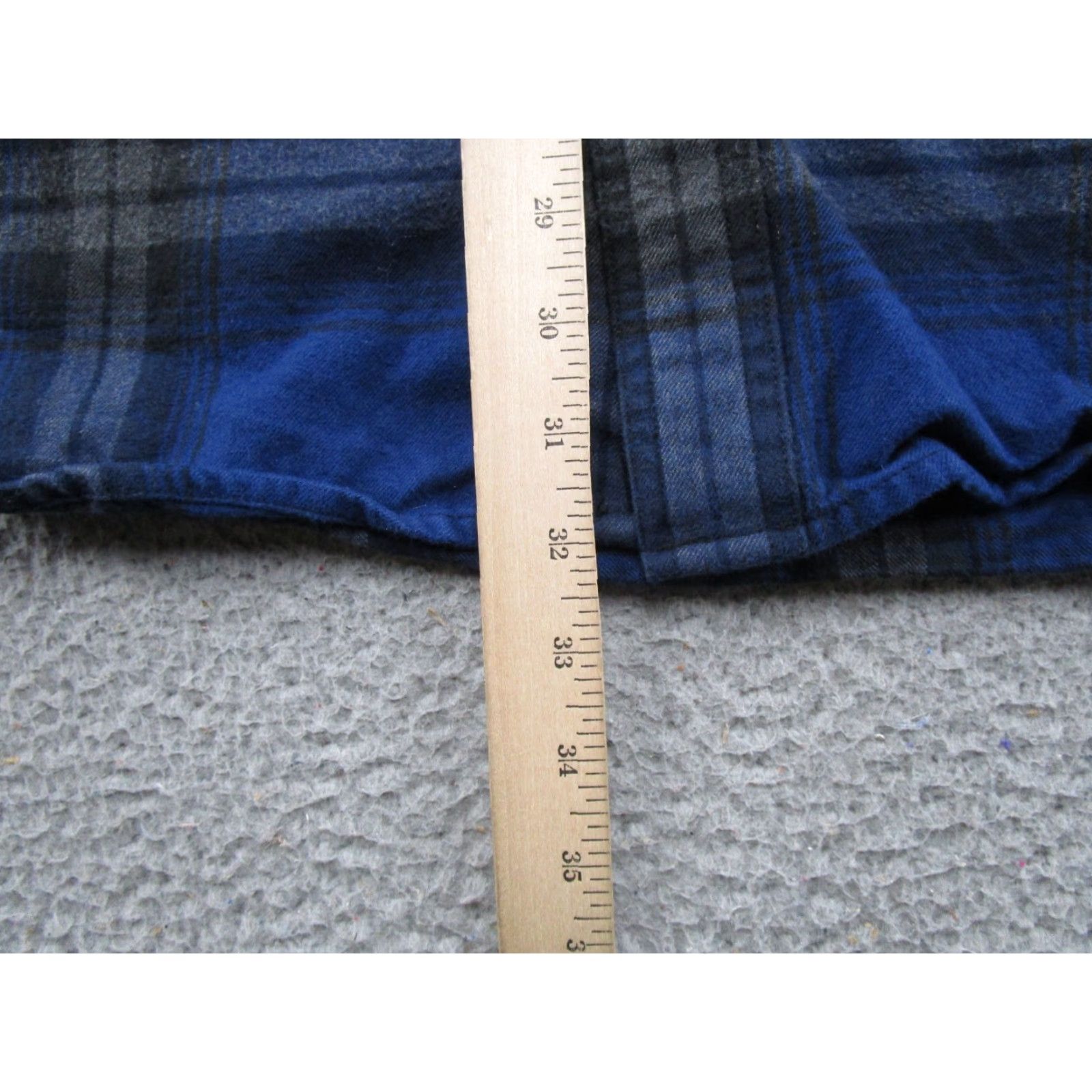 Carhartt VINTAGE Carhartt Hubbard Plaid Heavy Flannel Shirt Men XL Blue 102215 988 Size US XL / EU 56 / 4 - 6 Thumbnail