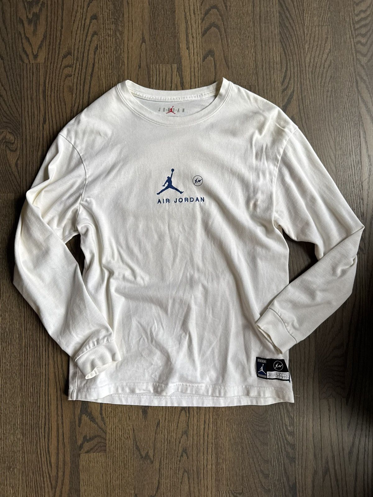 Fragment Design × Jordan Brand Jordan x Fragment L/S T-shirt Size S Size US S / EU 44-46 / 1 - 1 Thumbnail