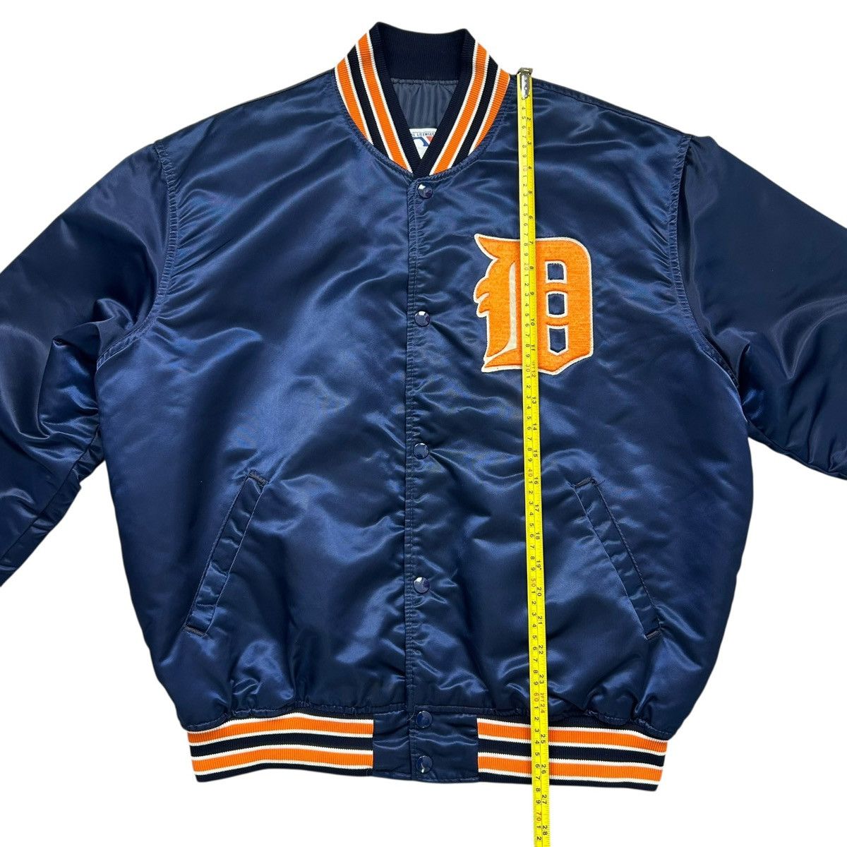 MLB VTG 90s DETROIT TIGERS STARTER SATIN BOMBER JACKET SIZE XL Size US XL / EU 56 / 4 - 7 Thumbnail