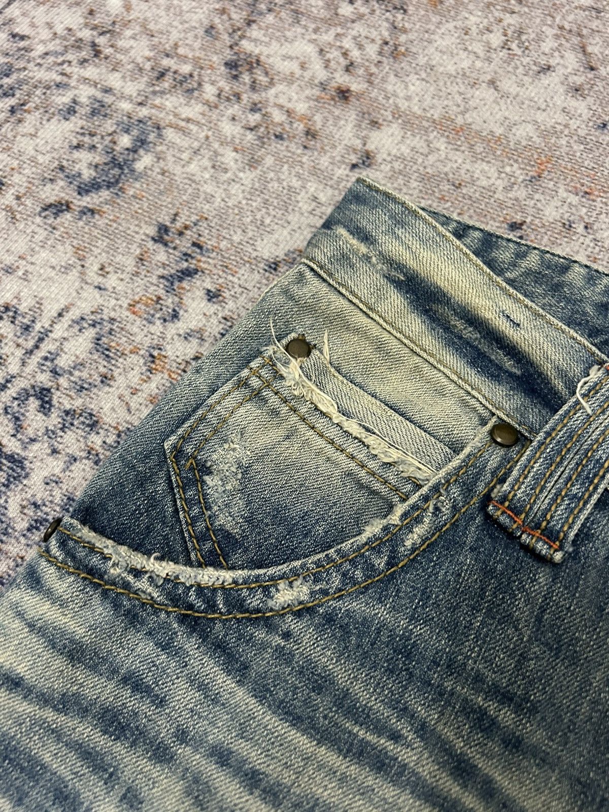 If Six Was Nine × Isamu Katayama Backlash × Japanese Brand Lolita Washed Buckle Back Cropped jeans Size US 32 / EU 48 - 9 Thumbnail