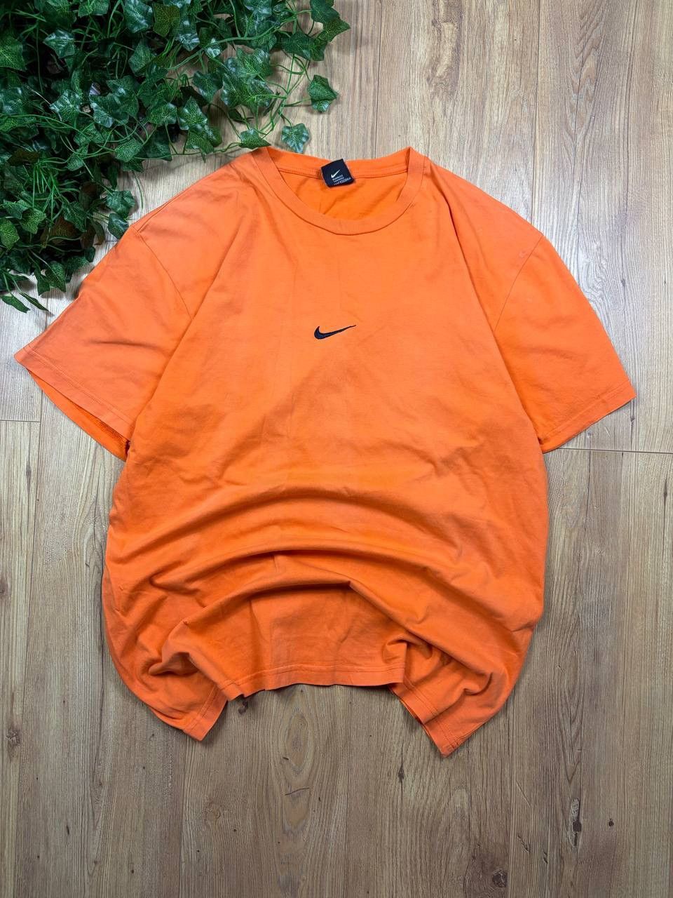 Nike 00’s NIKE CENTER SWOOSH VINTAGE Y2K RARE TEE Size US XL / EU 56 / 4 - 1 Thumbnail