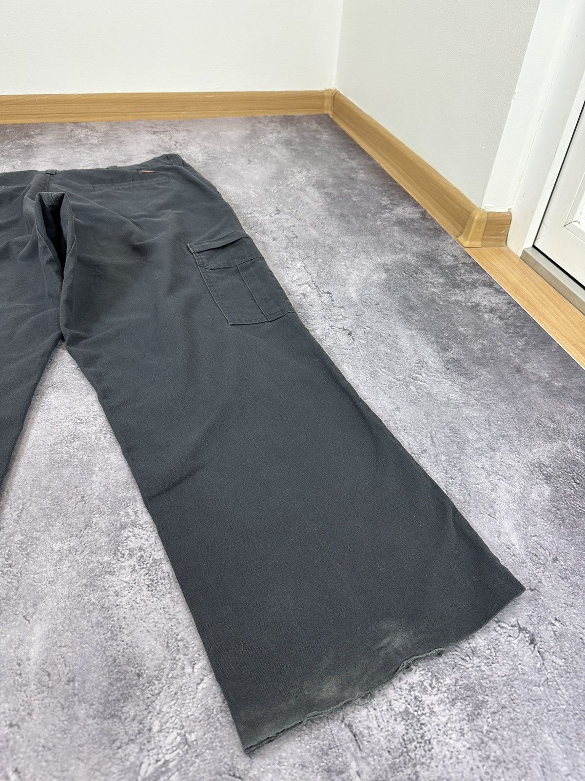 Dickies Vintage Dickies Distressed Faded Baggy Cargo USA Work Pants Size US 40 / EU 56 - 4 Thumbnail