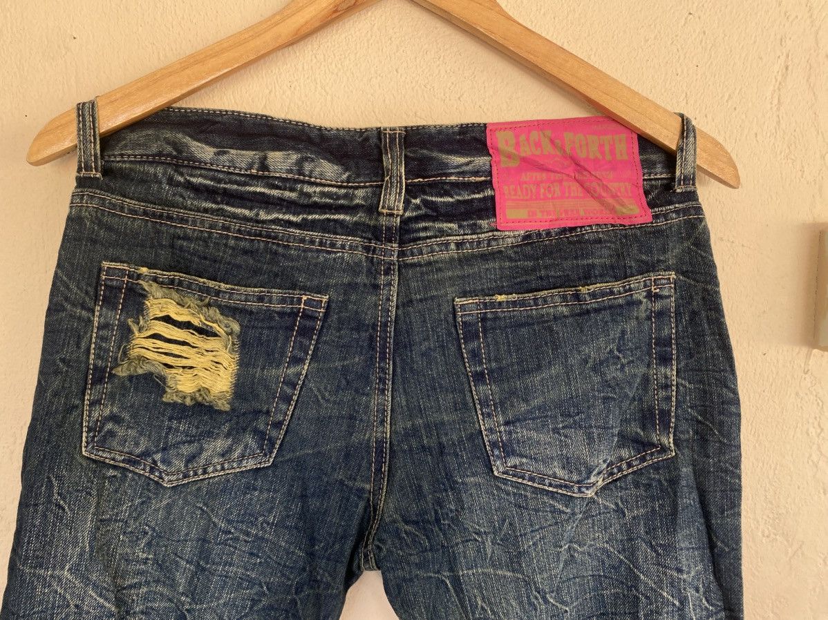 Japanese Brand COLZA 2000s Patchwork Distressed Denim Size 30" / US 8 / IT 44 - 8 Thumbnail