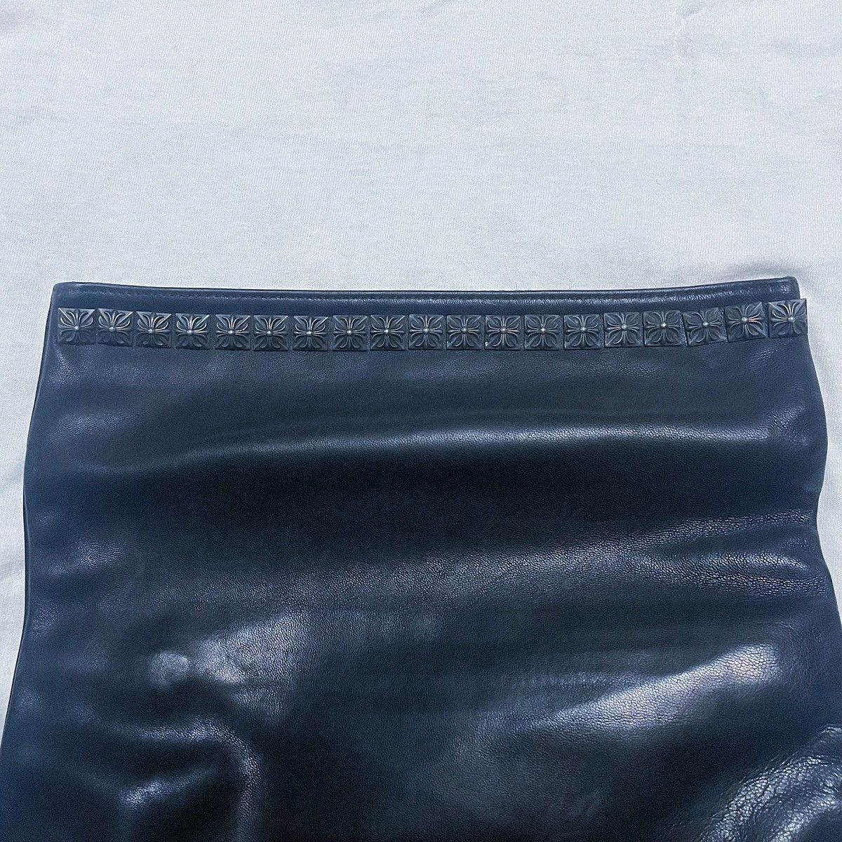Chrome Hearts 💥SOLD💥 Chrome Hearts Pyramid Studs Clutch Bag Size ONE SIZE - 7 Thumbnail