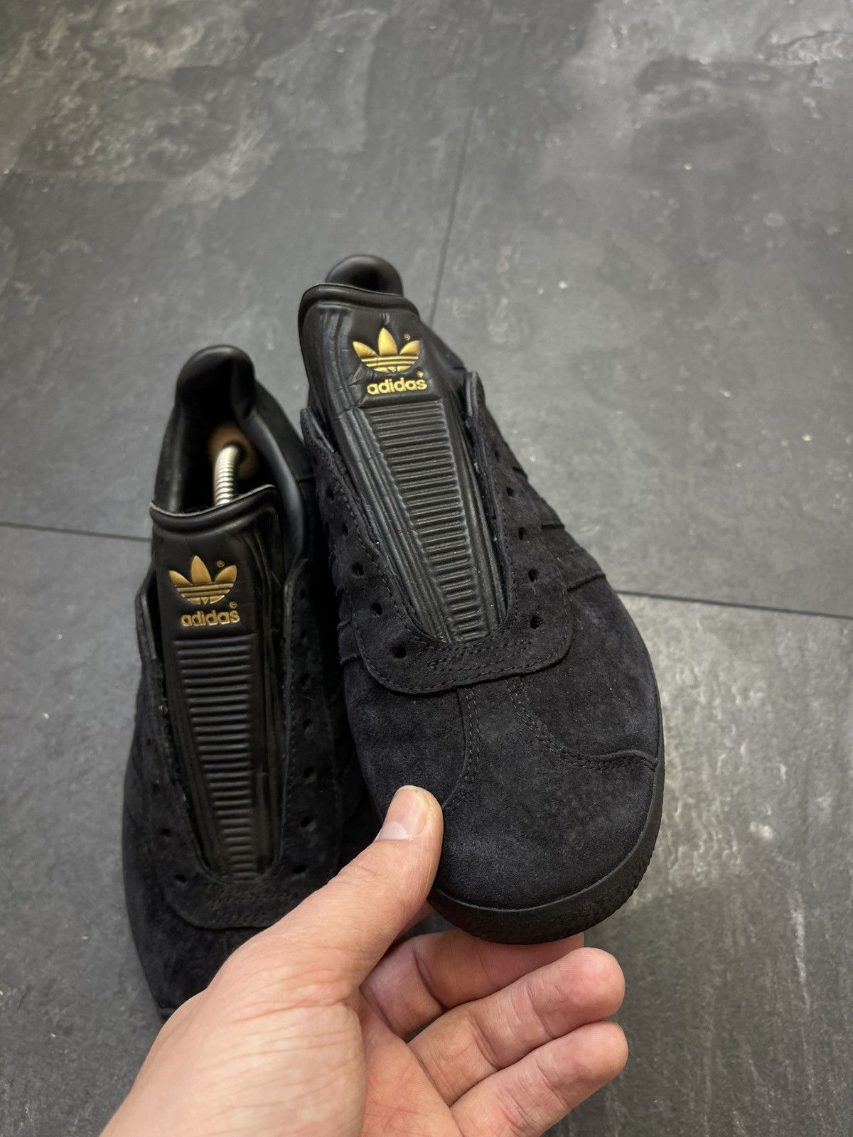 Streetwear Vintage rare adidas gazelle low top sneakers Size US 7 / EU 40 - 7 Thumbnail