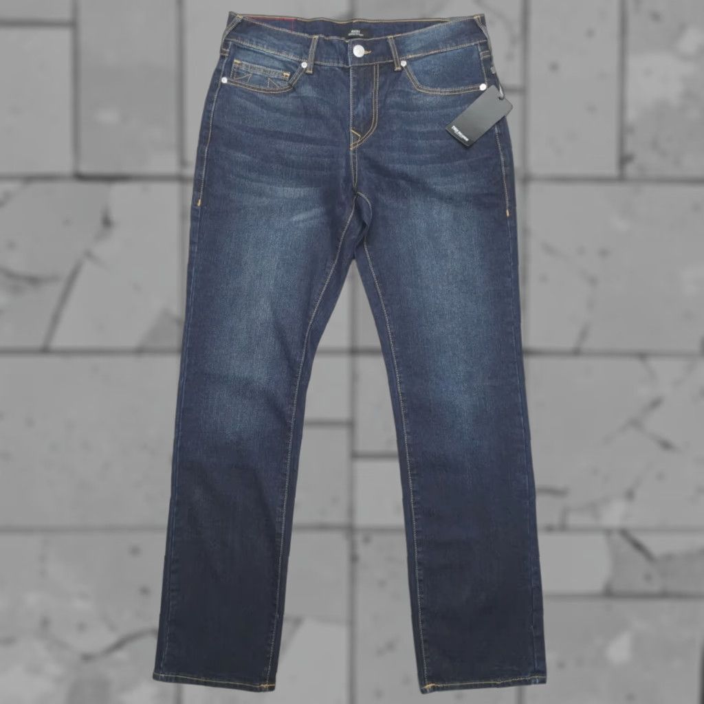 True Religion True Religion Ricky SN Relaxed Straight Denim Jeans Blue Size 32x34 Dark Mahogany Wash Men Jeans 5-Pocket Regular Cotton Blend Vintage No Size US 32 / EU 48 - 1 Thumbnail