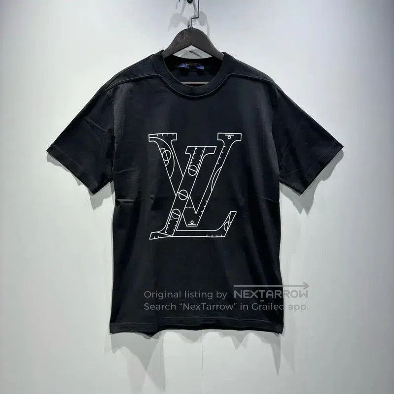 Louis Vuitton Louis Vuitton Black Cotton Men's T. Size US L / EU 52-54 / 3 - 1 Thumbnail