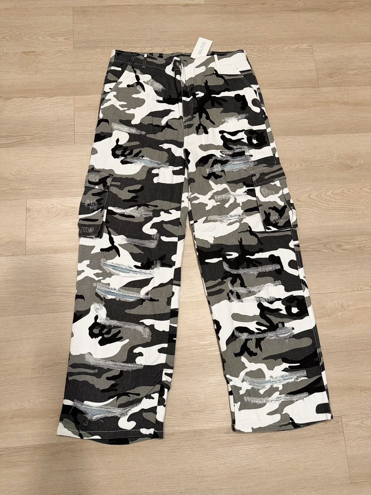 Other Awaited Militia Monster Cargos Size US 38 / EU 54 - 1 Thumbnail