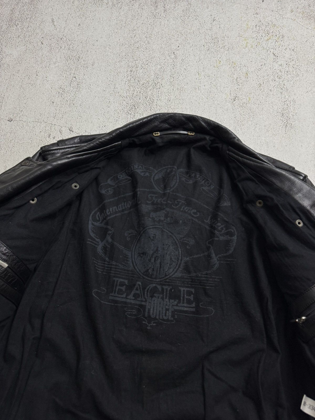 Genuine Leather Eagle Force Motorcycles Vintage Black Leather Jacket Size US L / EU 52-54 / 3 - 10 Thumbnail