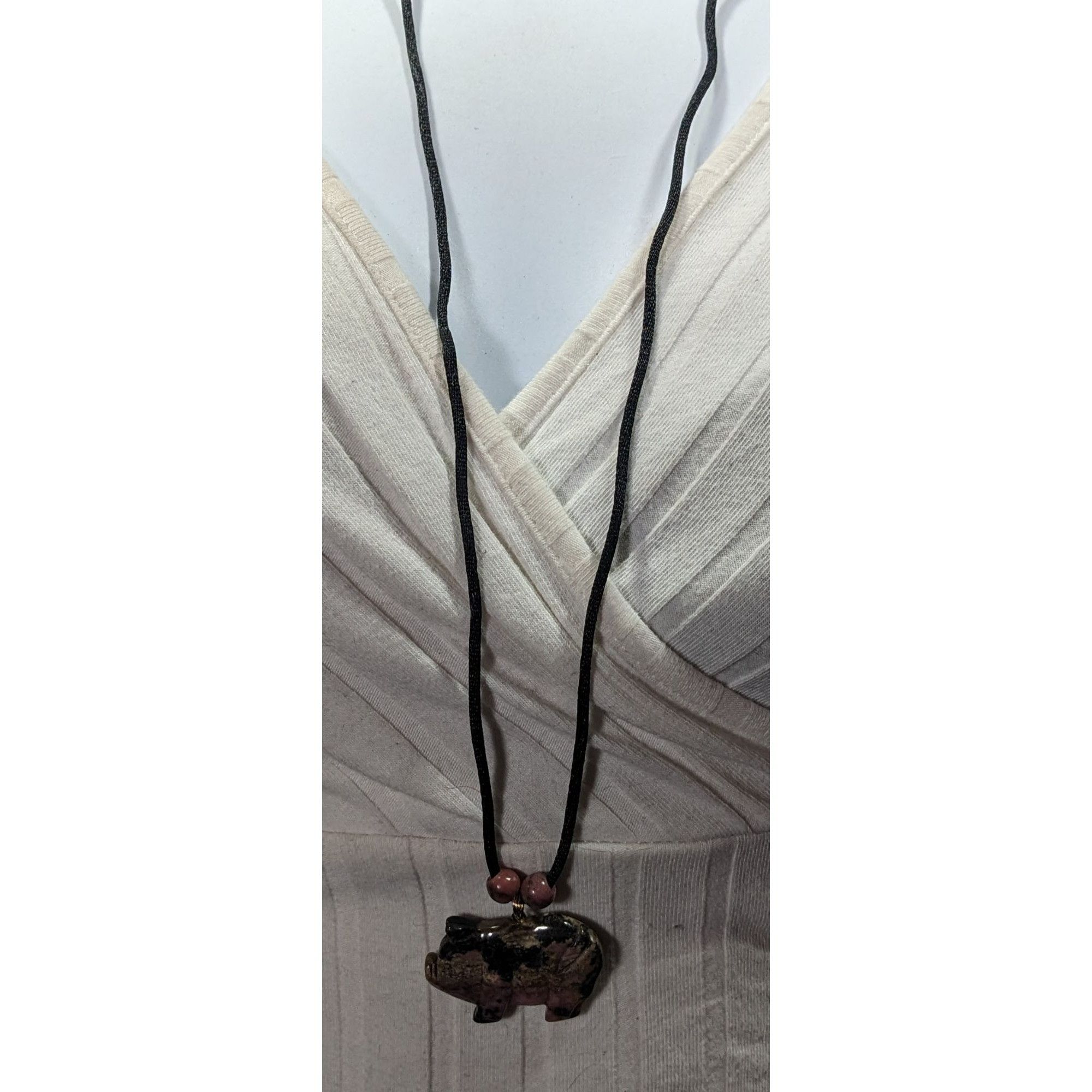 Other Carved Pink And Black Rhodonite Pig Pendant Necklace Size ONE SIZE - 6 Thumbnail