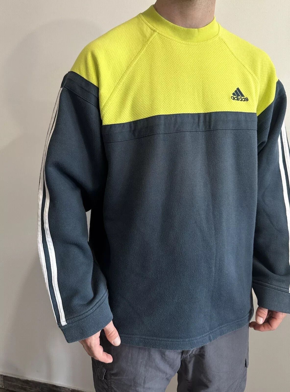 Adidas Vintage 2000s ADIDAS SWEATSHIRT Y2K MENS PULLOVER Logo Size US M / EU 48-50 / 2 - 4 Thumbnail