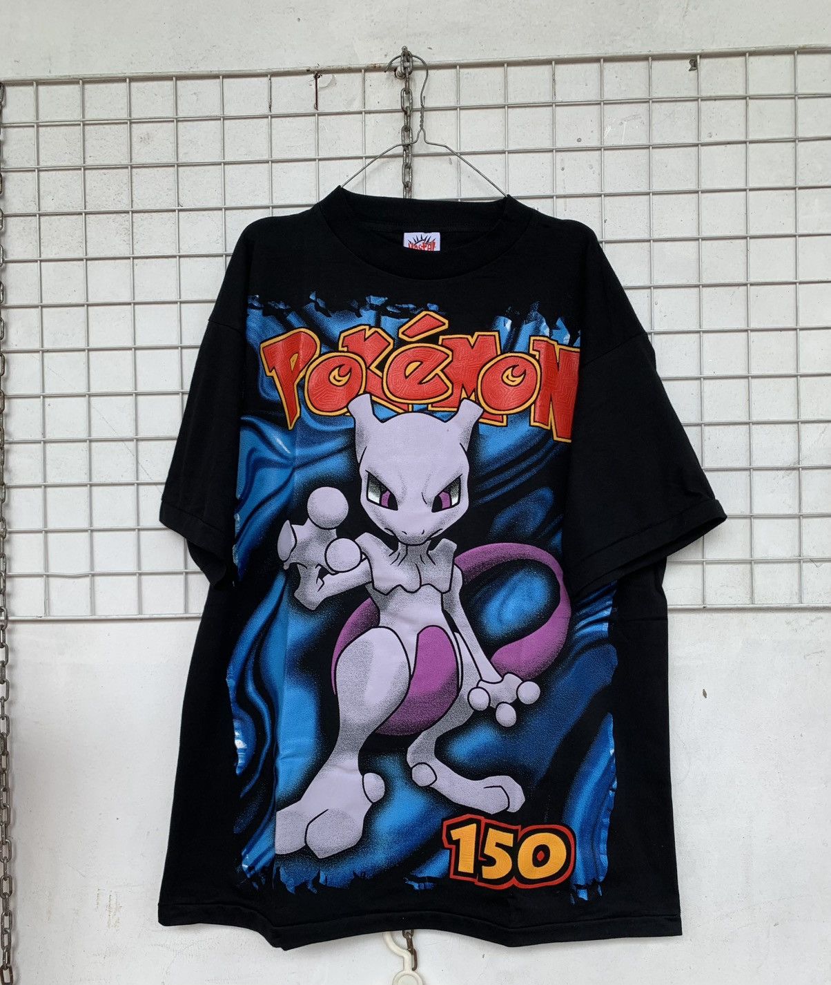 Pokemon Pokémon tshirt mewtwo Size US XL / EU 56 / 4 - 1 Thumbnail