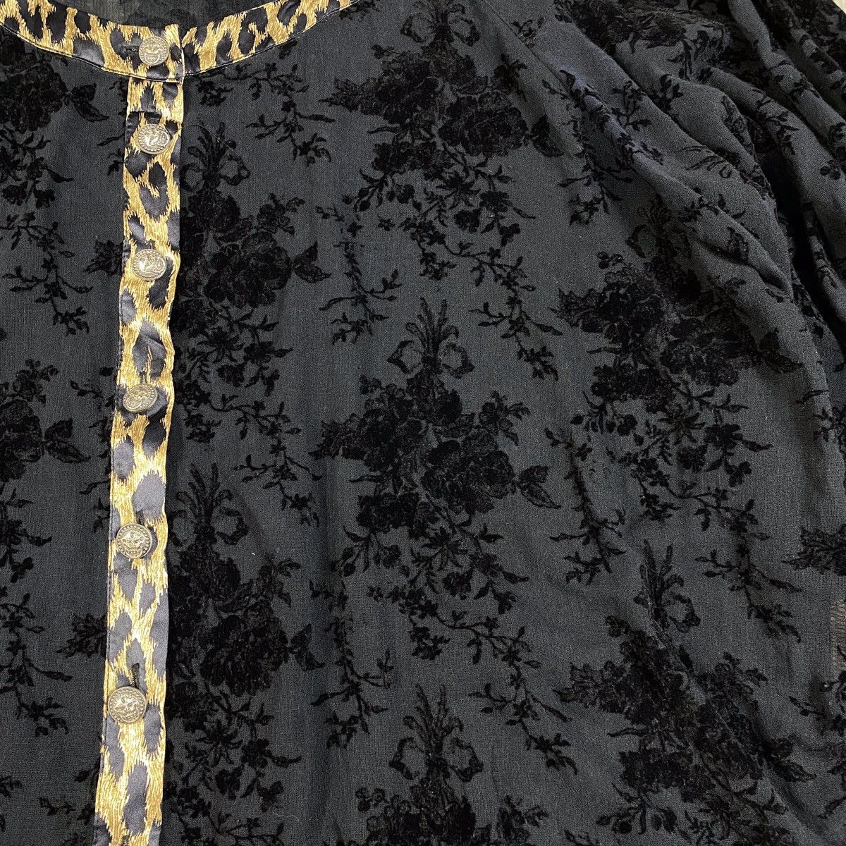 John Galliano Galliano Black Sheer Embroidered Silver Button Cardigan Size S / US 4 / IT 40 - 4 Thumbnail