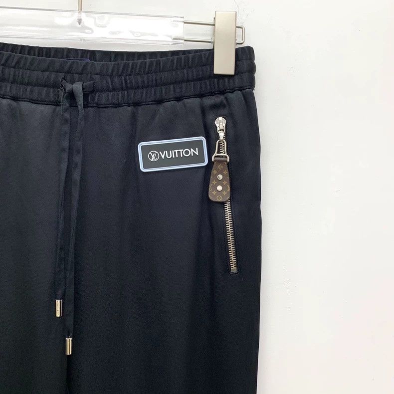 Louis Vuitton Louis Vuitton 22 black logo drawstring leggings slacks pan Size US 34 / EU 50 - 3 Thumbnail