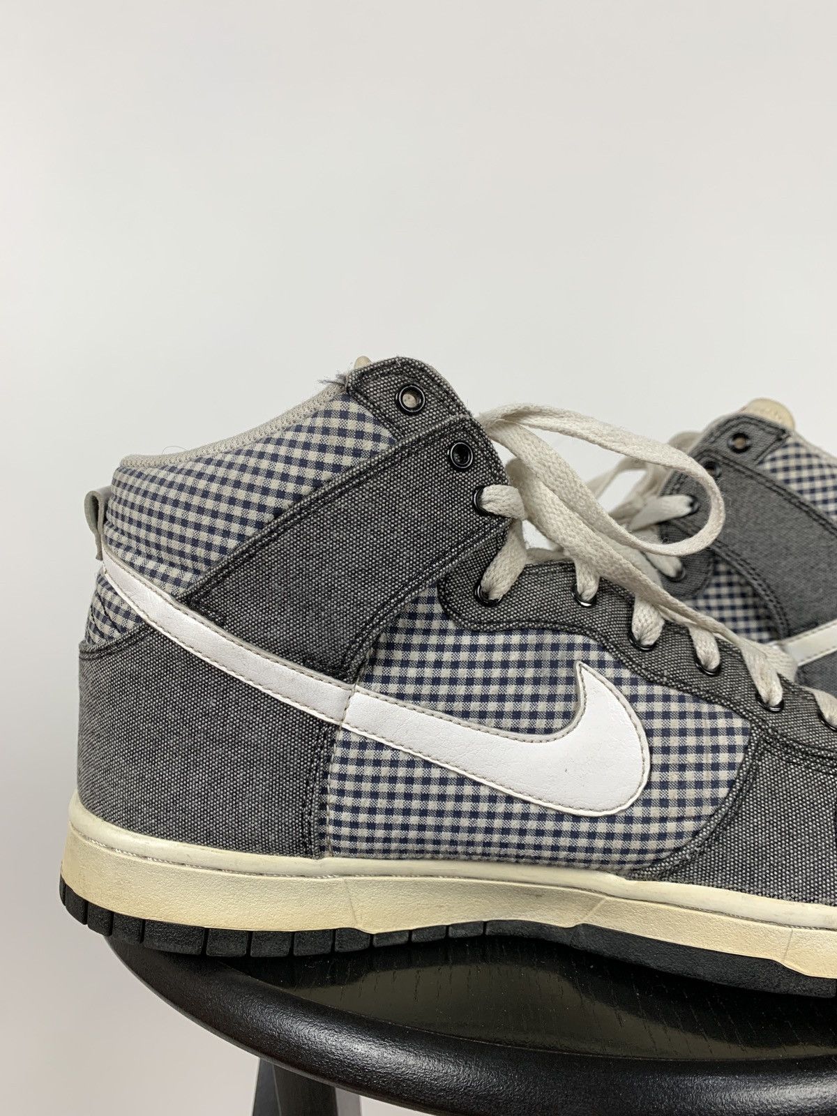 Nike Rare Nike High Dunk Checkered Denim Sneakers Size US 11 / EU 44 - 16 Thumbnail