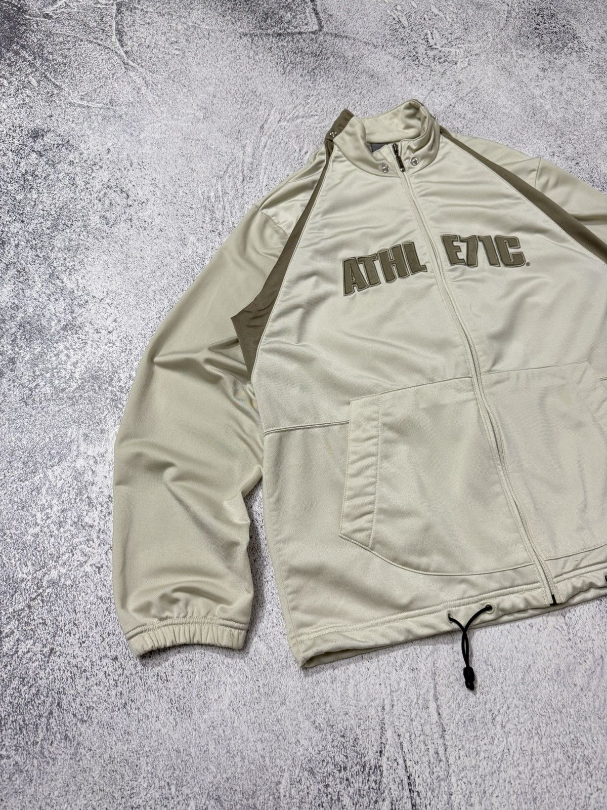 Nike × Vintage Vintage 90s Nike Athletic Zip Hoodie Spellout Size US L / EU 52-54 / 3 - 3 Thumbnail