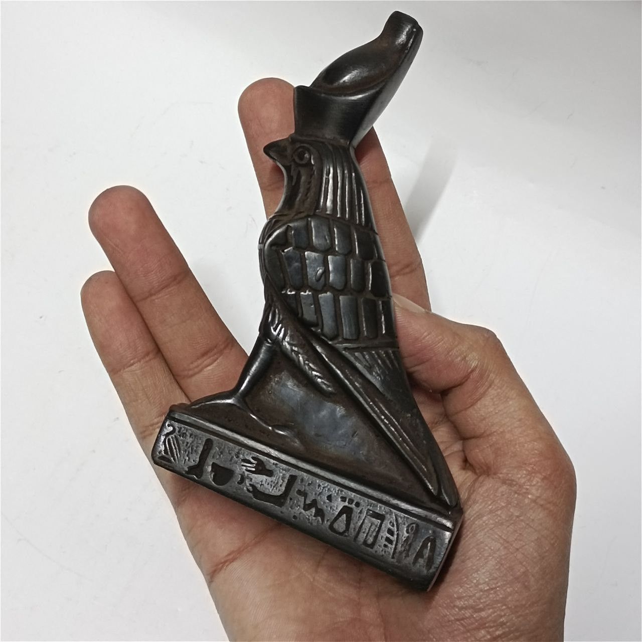 Other Egyptian Horus falcon statue hand-carved symbolic art piece Size ONE SIZE - 9 Thumbnail