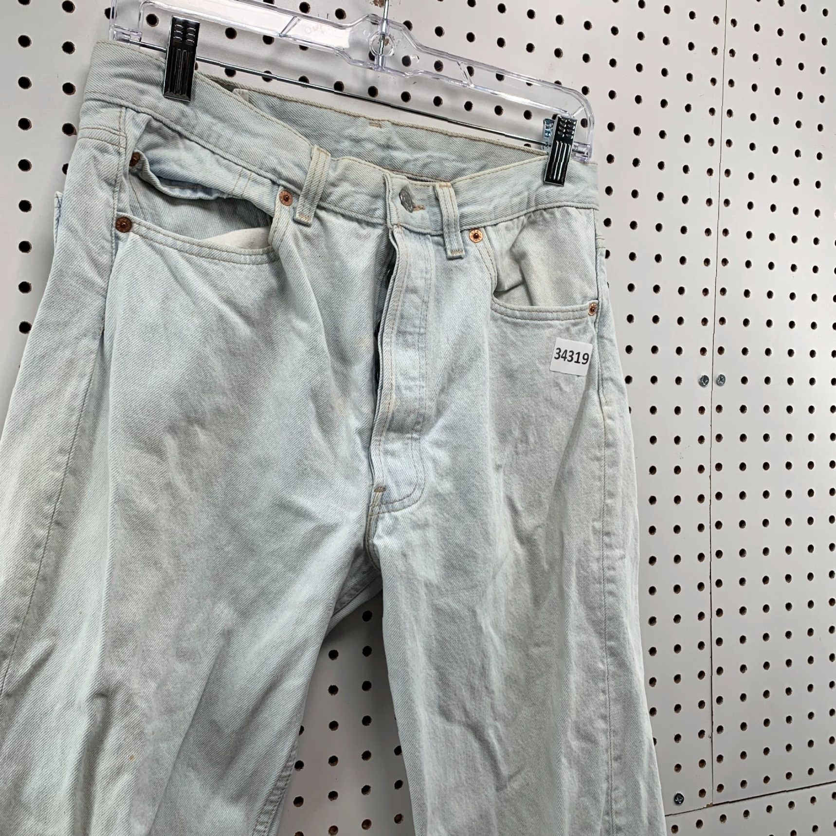 Levi's VINTAGE Levi's 501 Blue Denim Jeans 90s Light Wash Regular Fit 31x32 Made in USA Mens Size US 31 - 6 Thumbnail
