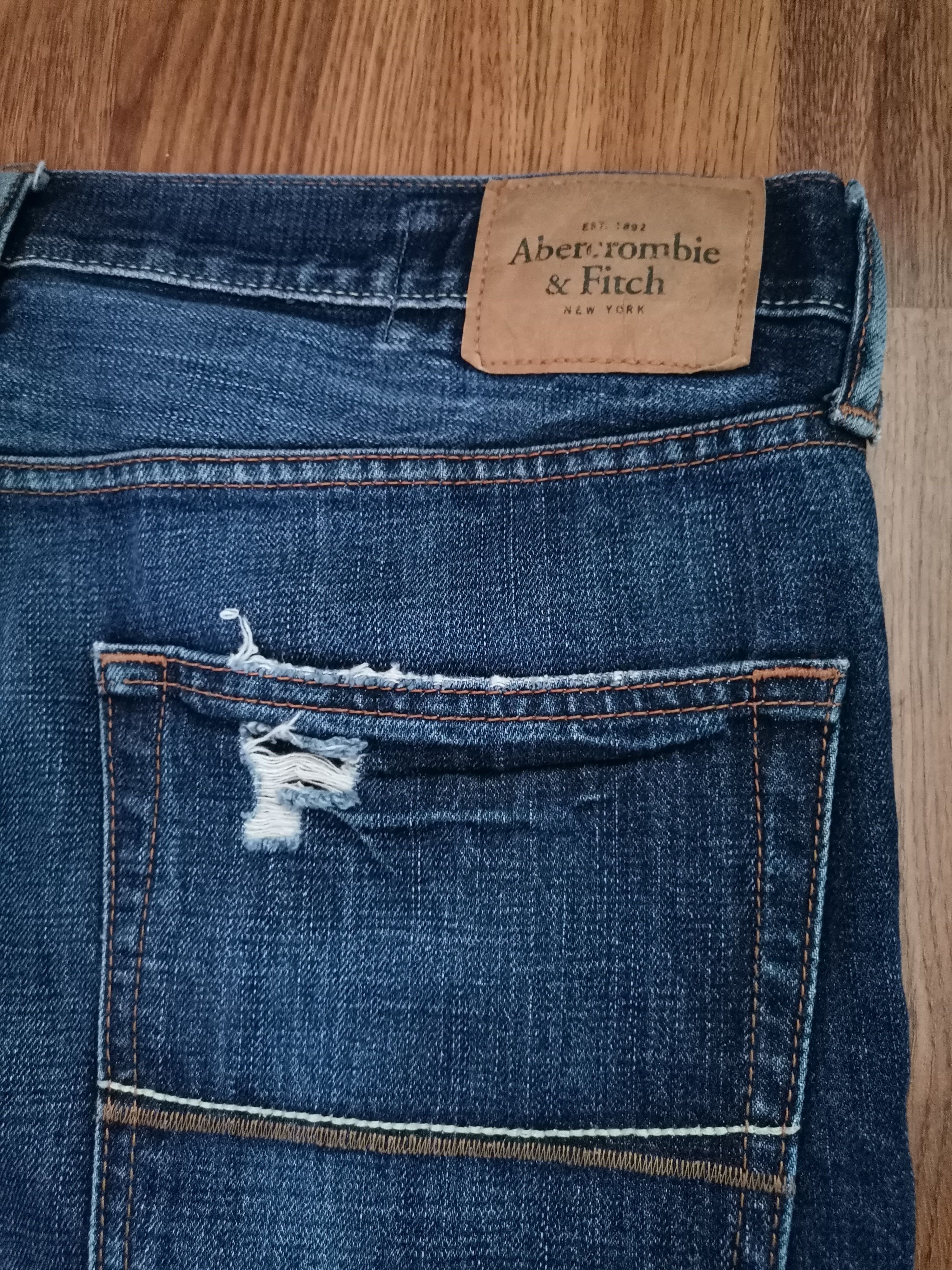 Abercrombie & Fitch Abercrombie & Fitch Distressed Jeans Size US 36 / EU 52 - 5 Thumbnail