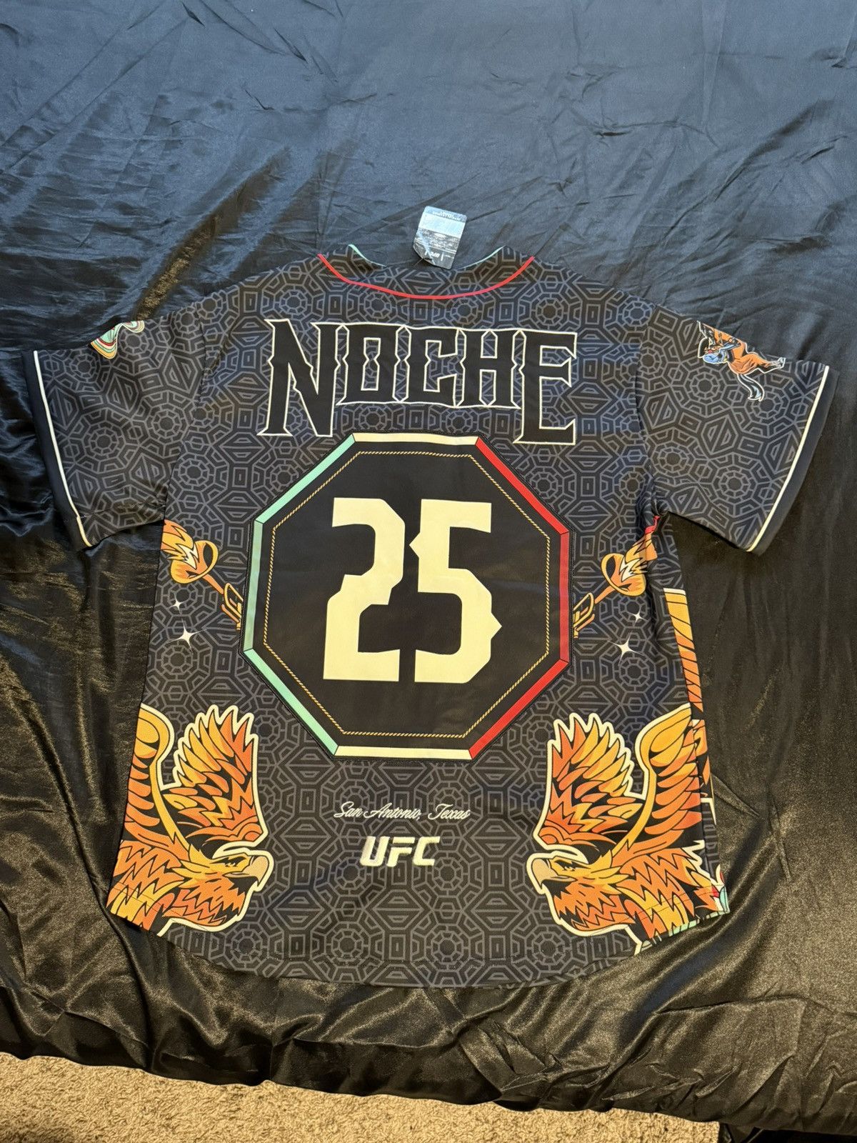 UFC Noche UFC Jersey Limited Edition Size US XL / EU 56 / 4 - 2 Thumbnail