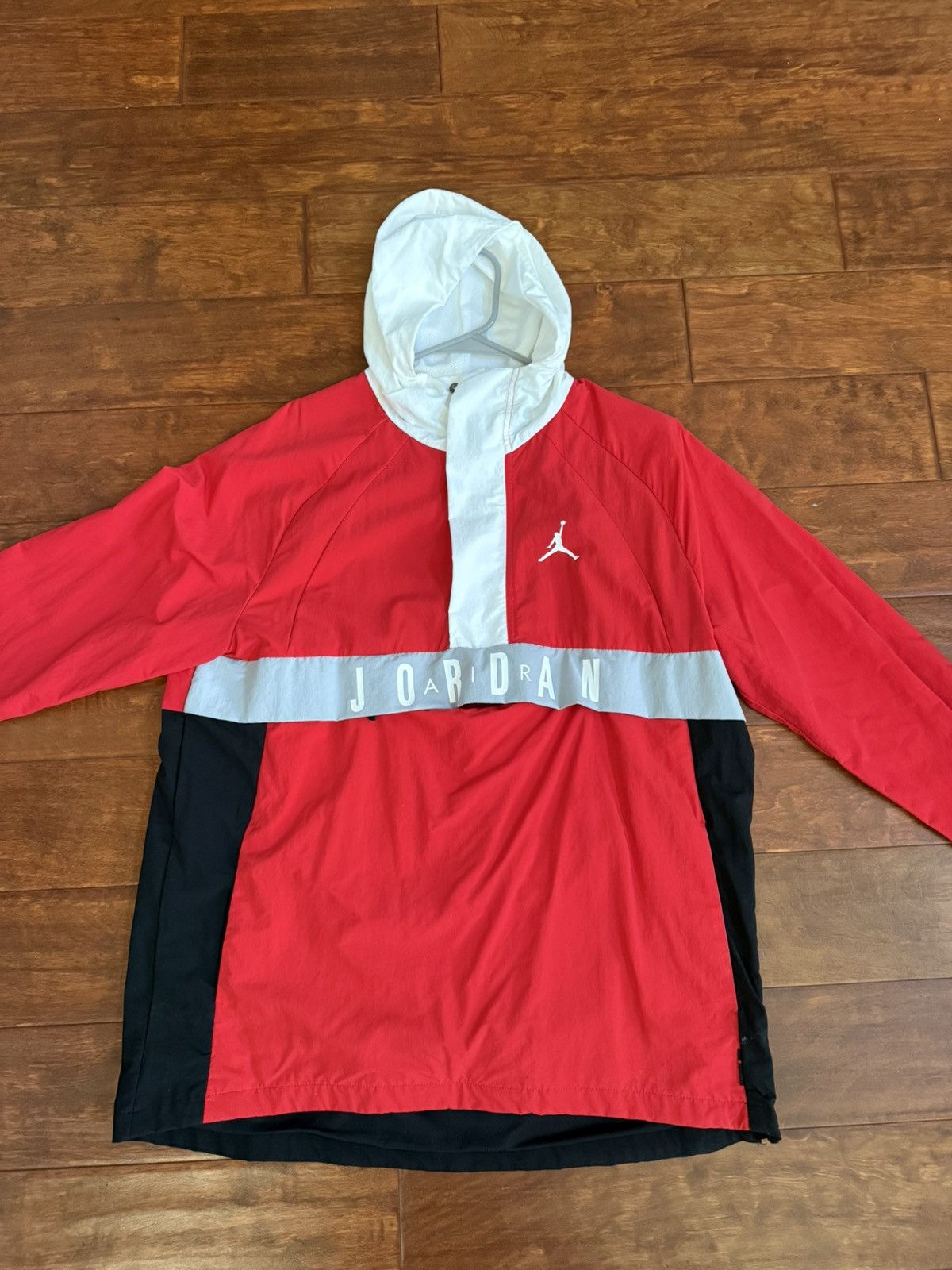 Jordan Brand × Nike × Vintage Vintage Jordan Windbreaker Size US M / EU 48-50 / 2 - 1 Thumbnail