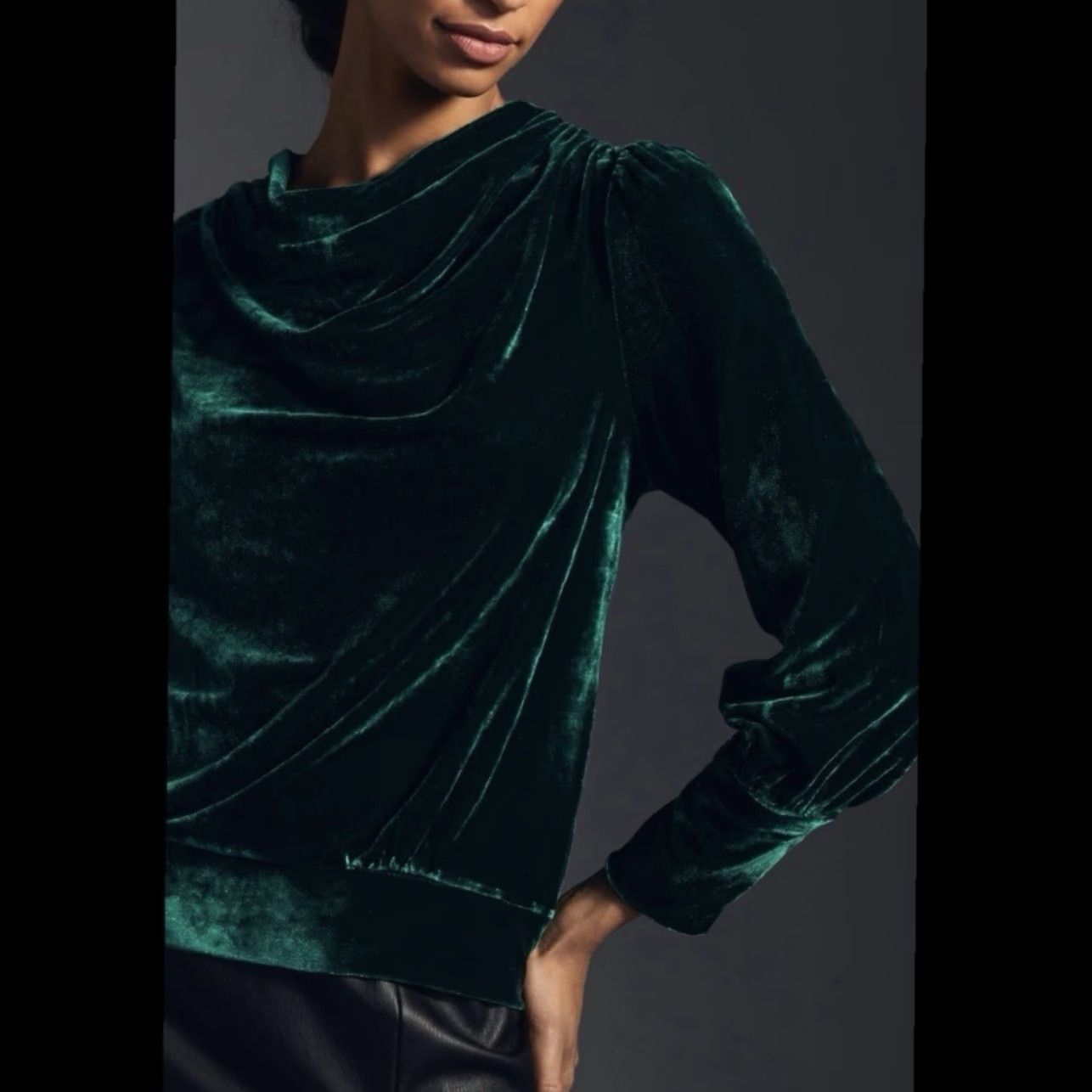 Anthropologie Anthropologie BTFL Life Green Velvet Cowl Neck Top XS Balloon Sleeves Size XS / US 0-2 / IT 36-38 - 5 Thumbnail