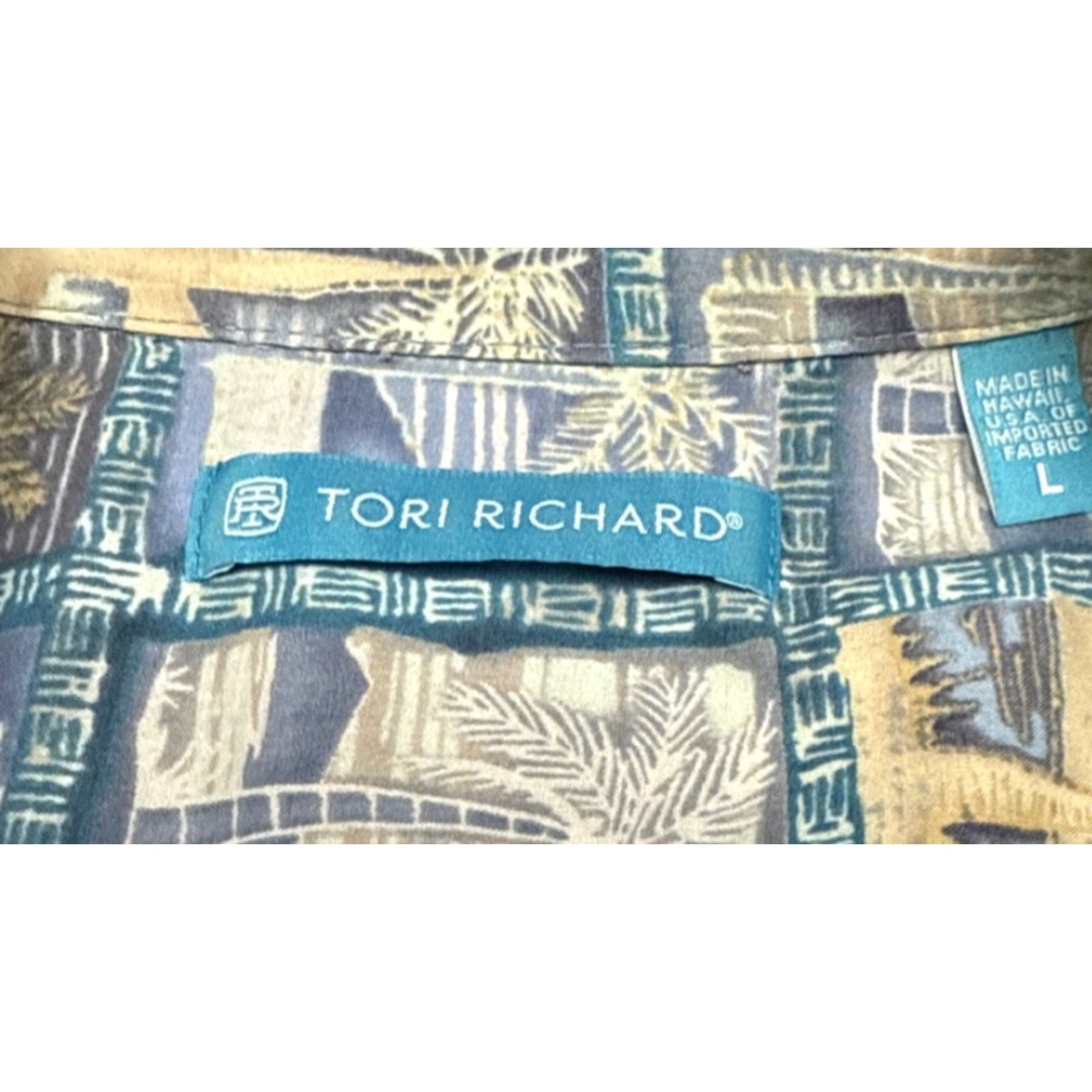 Tori Richard Tori Richard Men's Hawaiian Button-Up Shirt Large Vintage Cotton Lawn Blue Palm Trees Size US L / EU 52-54 / 3 - 3 Thumbnail