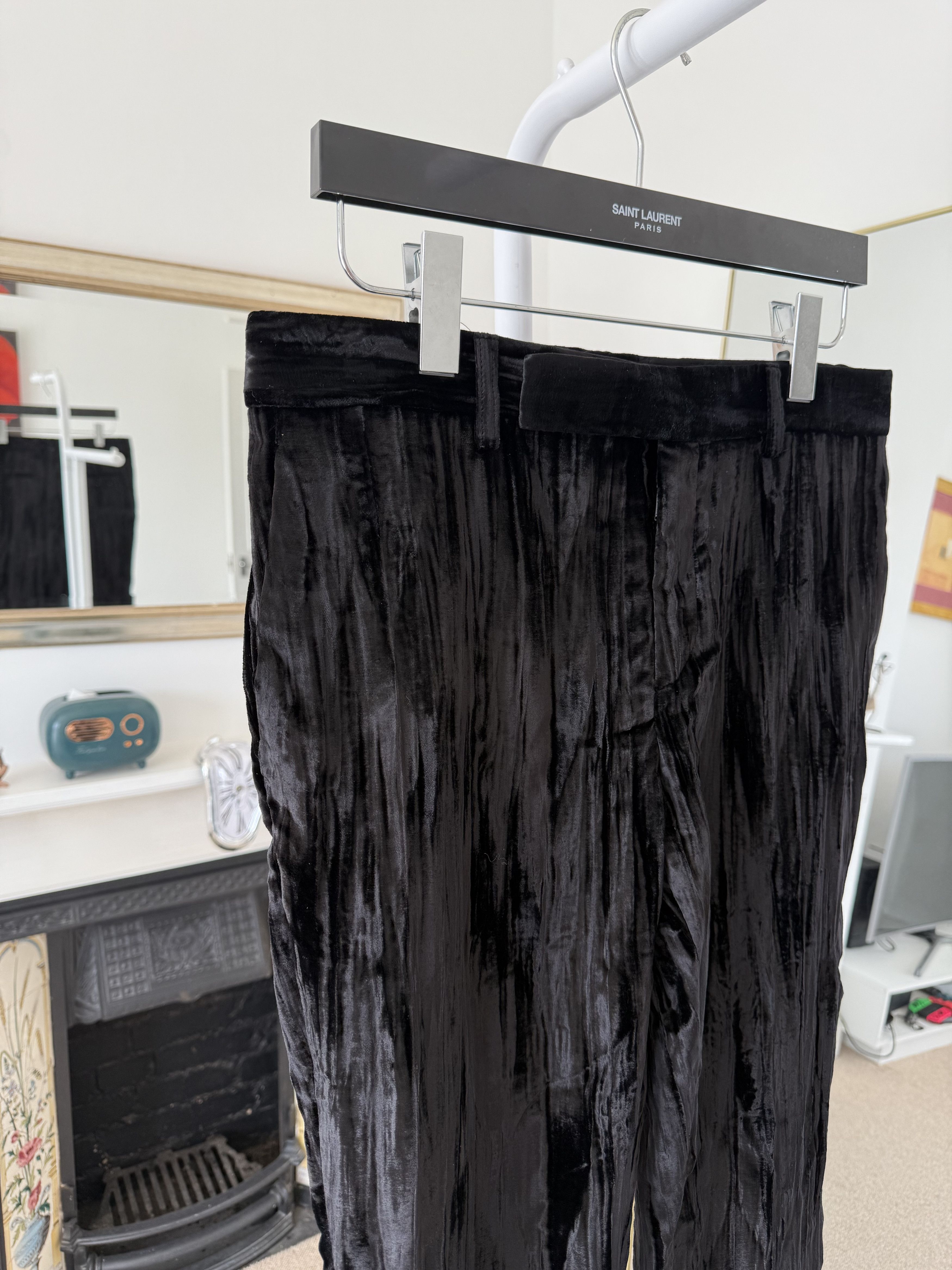 Saint Laurent Paris Saint Laurent Velour Low Waist Trousers Size 28" / US 6 / IT 42 - 9 Thumbnail