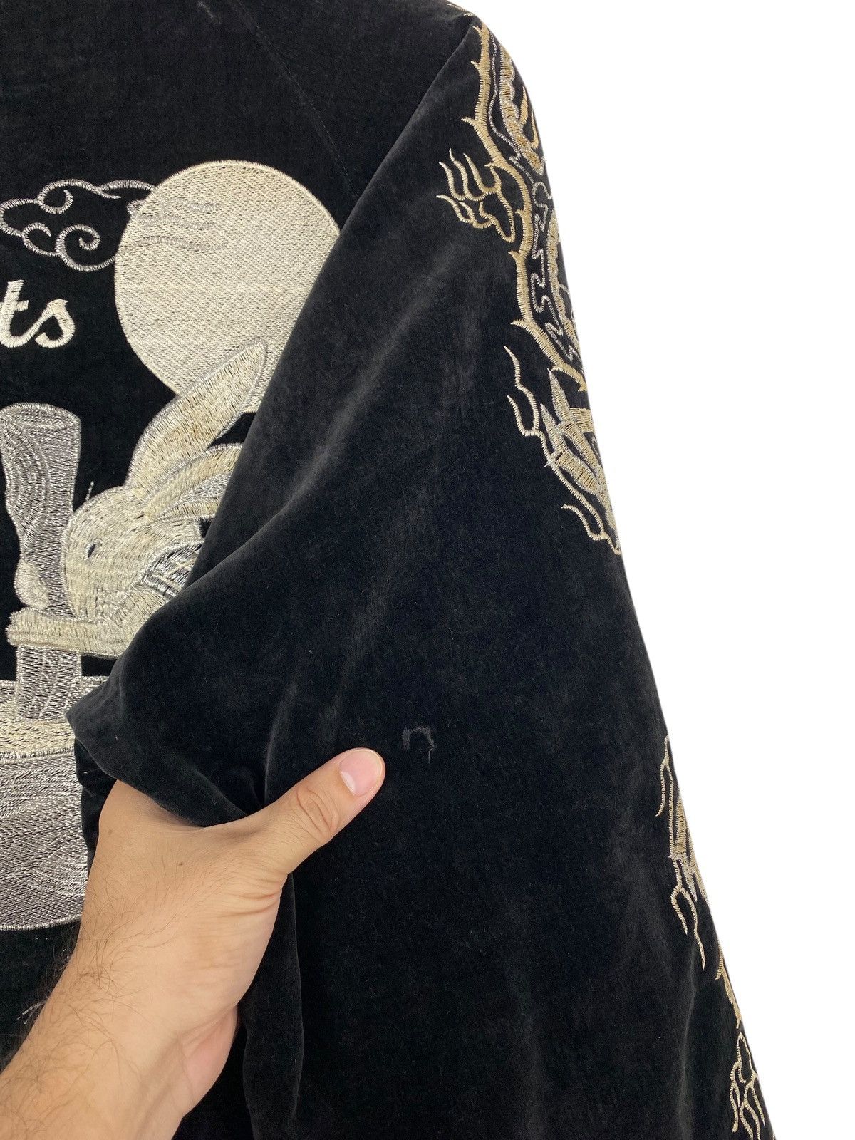 Japanese Brand Rare‼️ Sukajan Dragon Moon Rabbits Embroidery Suede Jacket Size US M / EU 48-50 / 2 - 18 Thumbnail