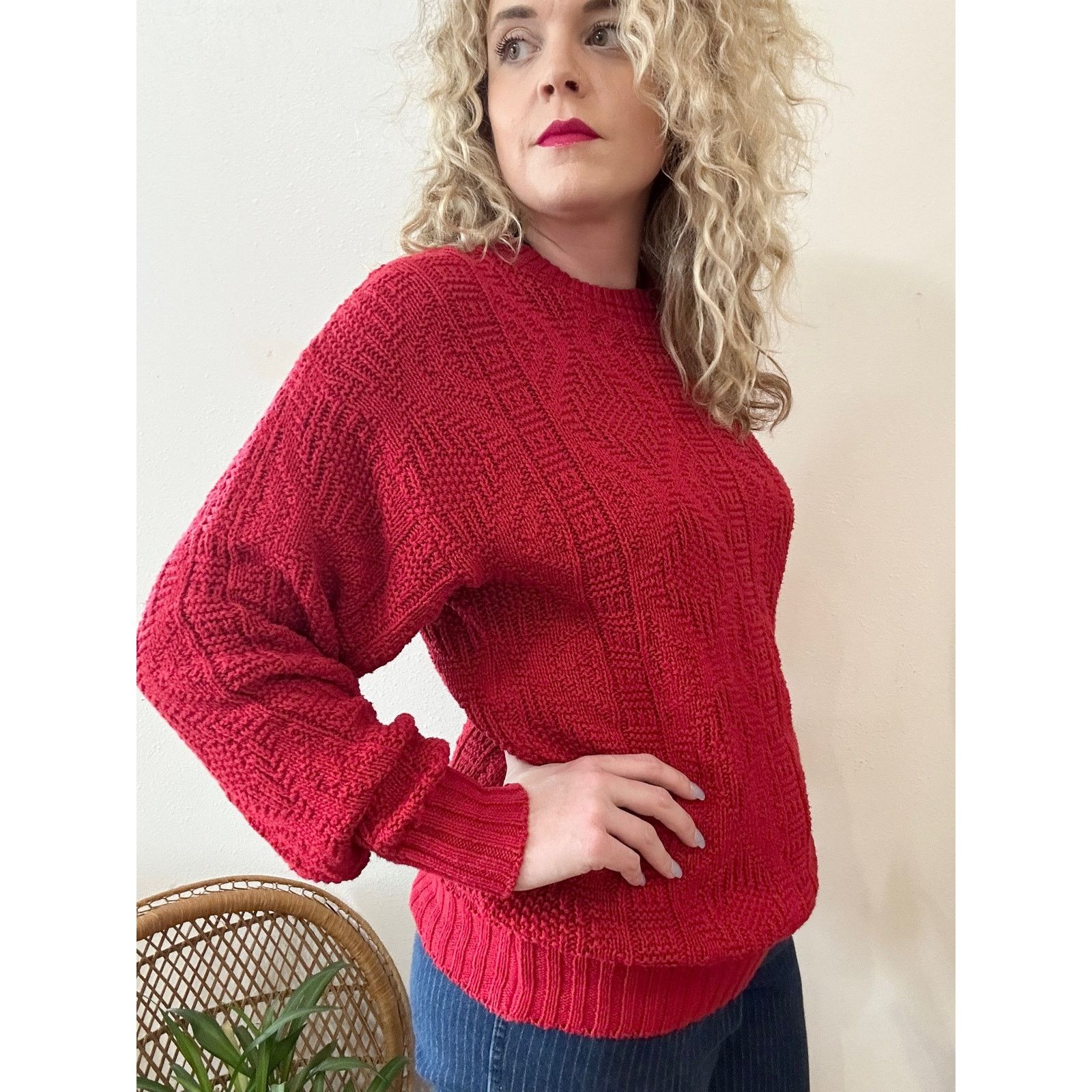 Vintage 80’s Red Cotton Cable Knit Sweater size Medium Size US M / EU 48-50 / 2 - 3 Thumbnail