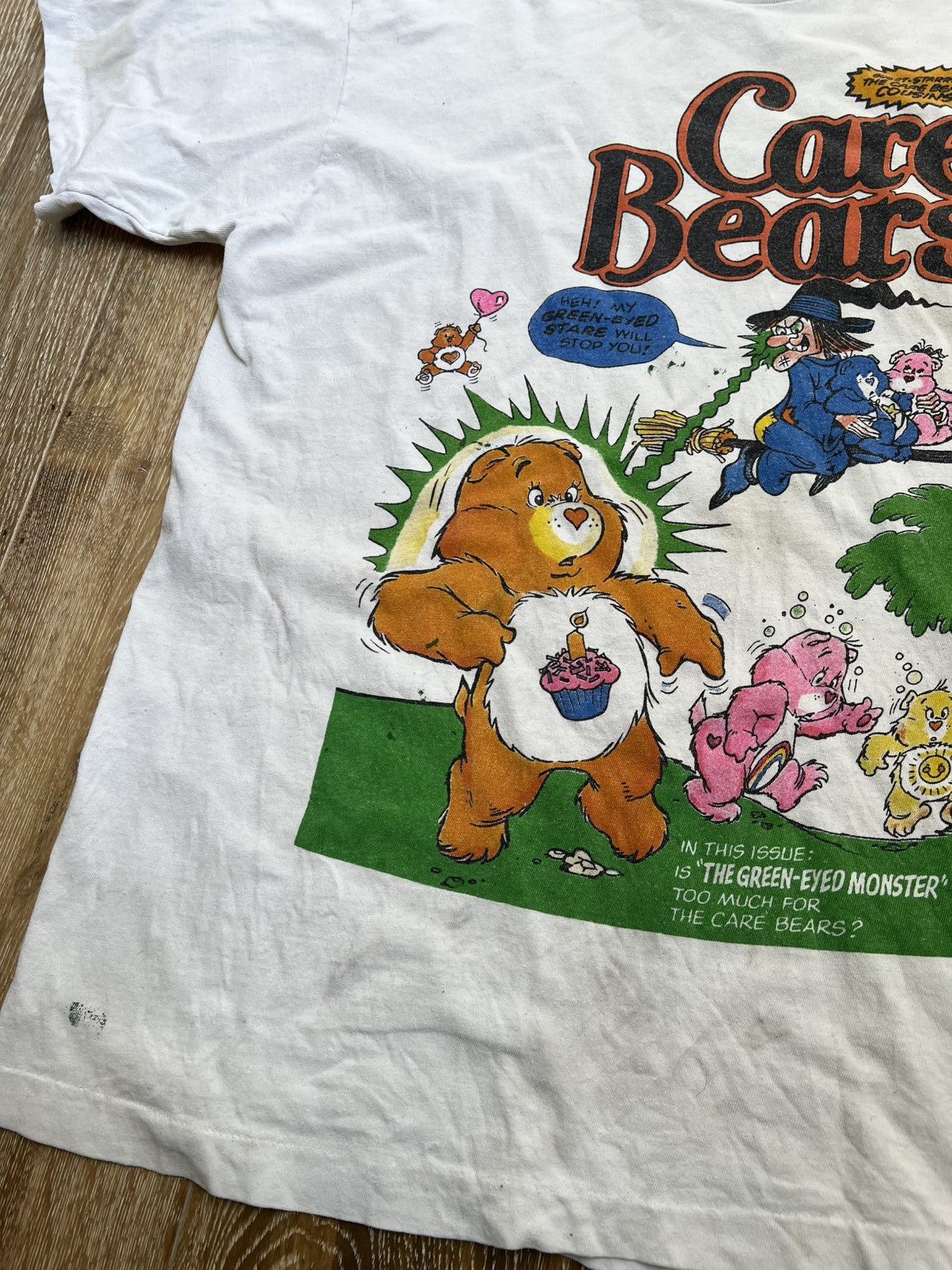 Vintage Vintage care bears green eyed monsters tee Size US L / EU 52-54 / 3 - 4 Thumbnail