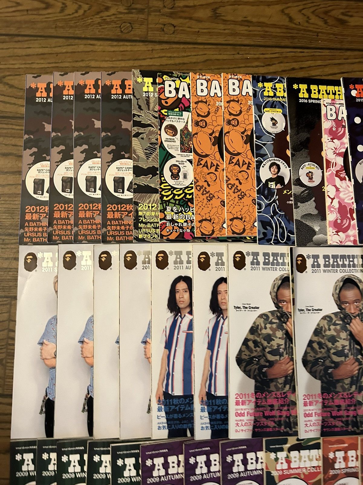 Bape Bape Lookbook Magazines Random Set of 4 Size ONE SIZE - 4 Thumbnail