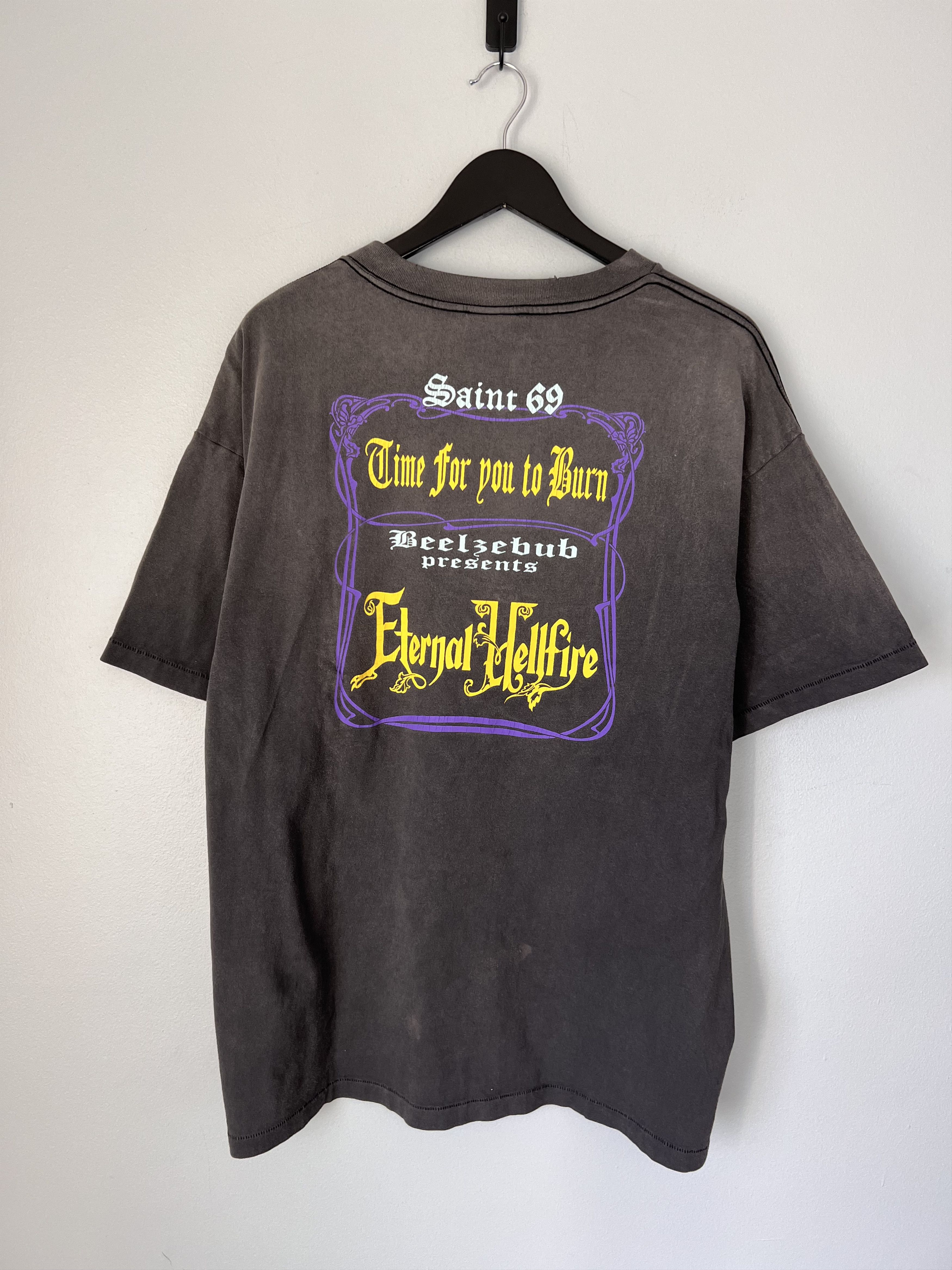 Saint Michael Saint Michael Devil Hand Tee in Faded Black Size US XL / EU 56 / 4 - 4 Thumbnail
