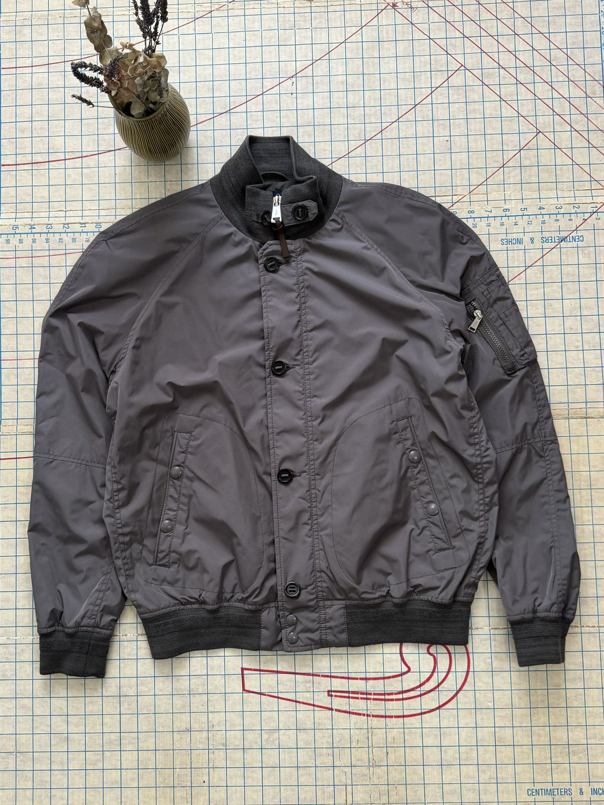 Polo Ralph Lauren Polo Ralph Lauren MA-1 Bomber Jacket Gray Size XL Mens Size US XL / EU 56 / 4 - 1 Thumbnail