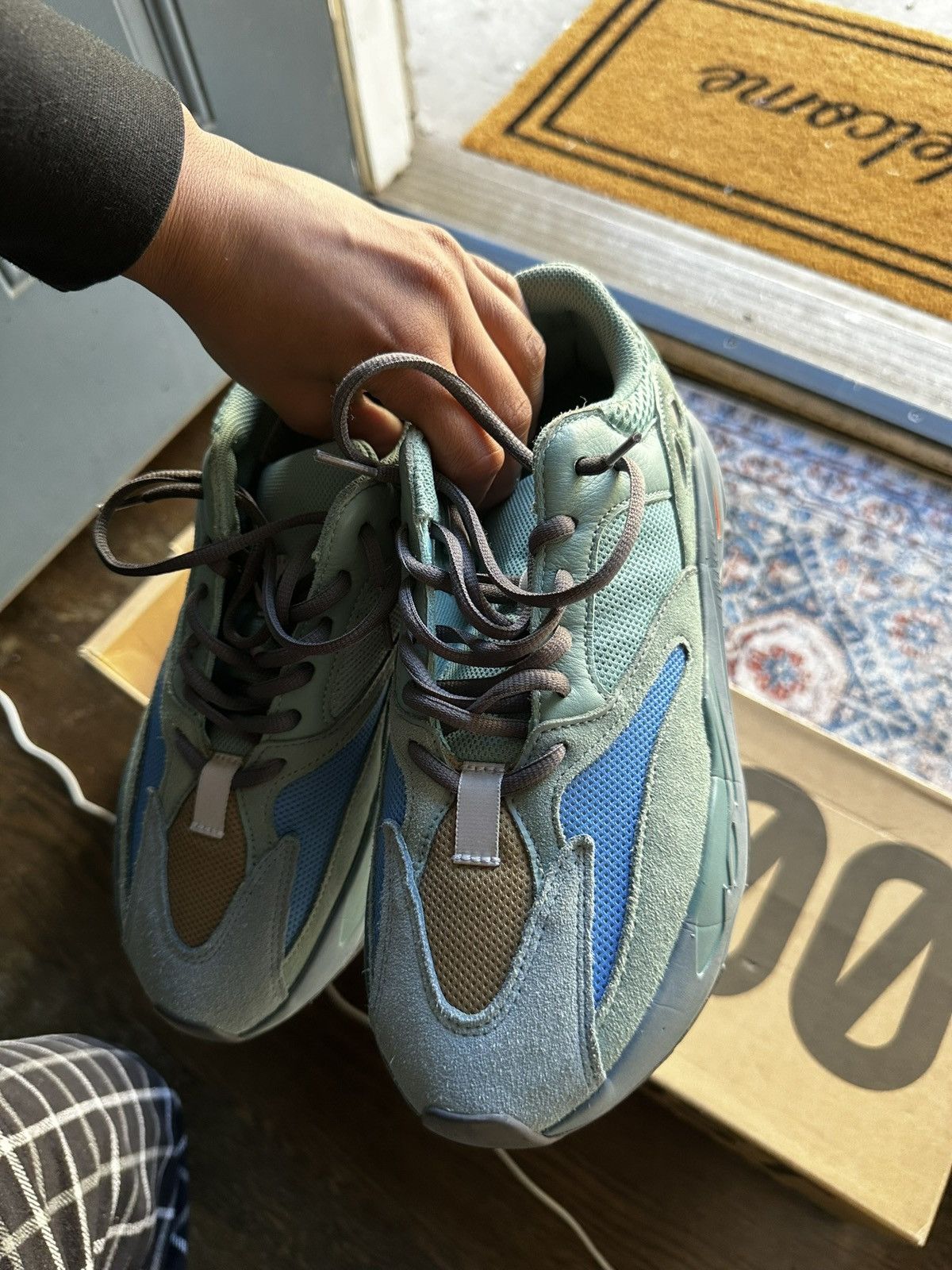 Adidas Yeezy boost 700 faded azure Size US 9 / EU 42 - 2 Thumbnail