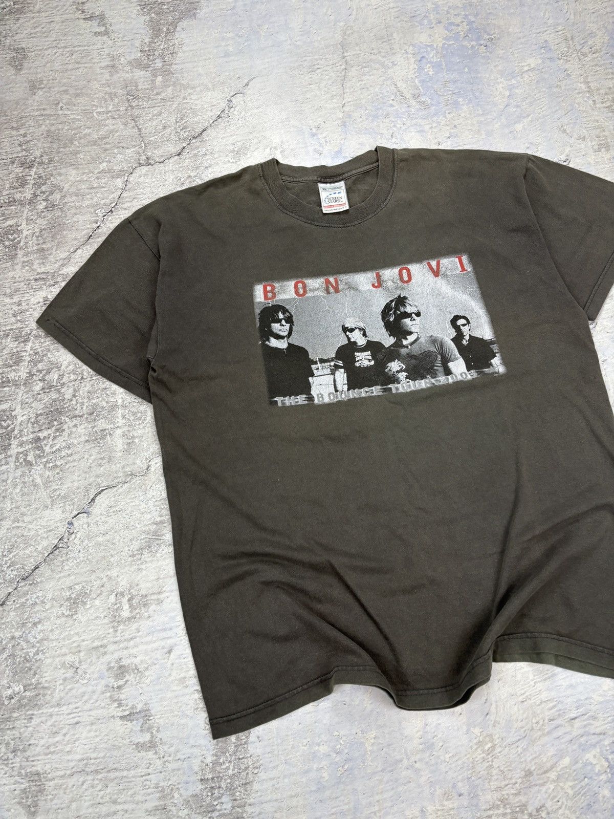 Bon Jovi Bon Jovi Vintage t shirt mens size XL Size US XL / EU 56 / 4 - 2 Thumbnail