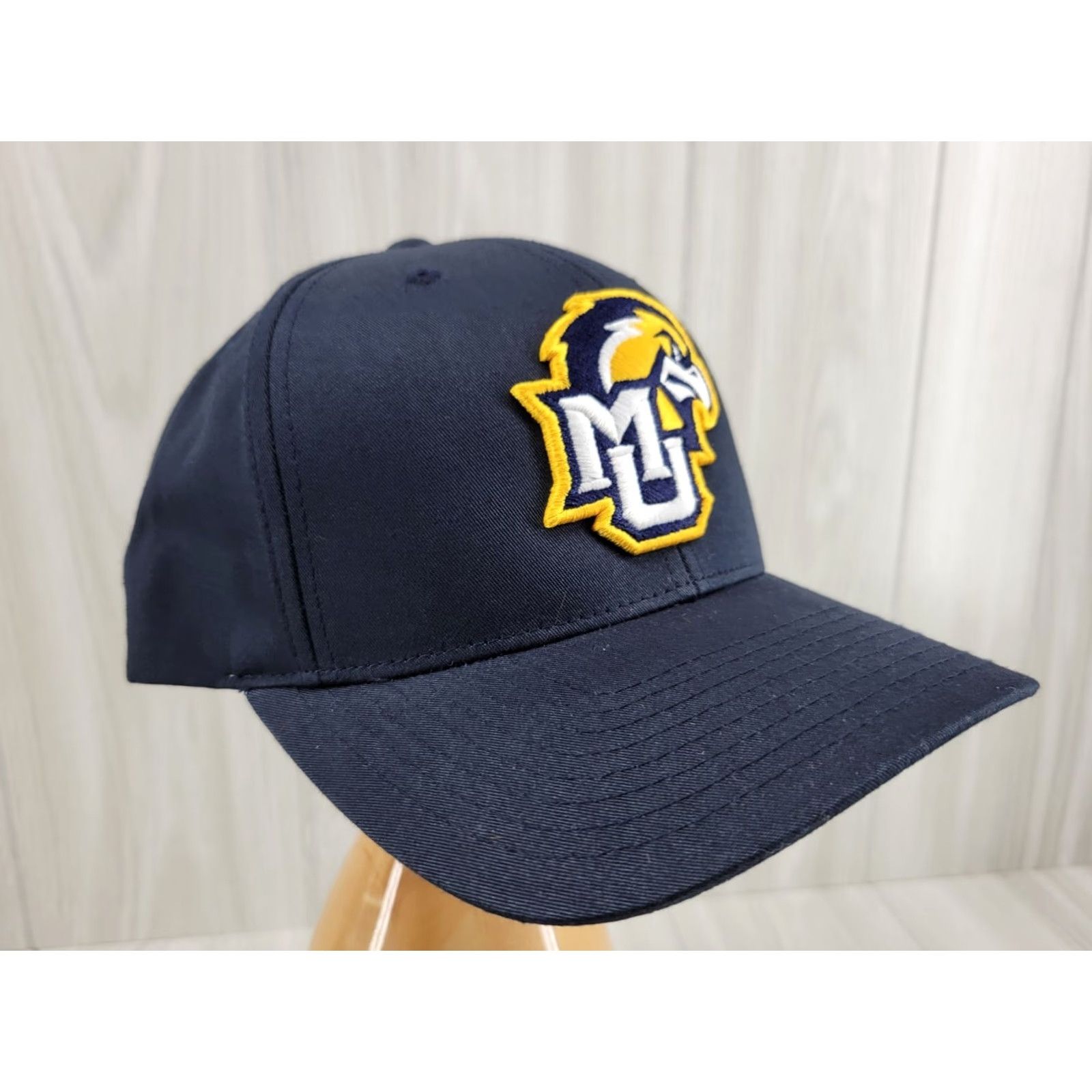 Vintage Marquette Golden Eagles Navy Blue Hat Strapback Pacific Headwear Size ONE SIZE - 4 Thumbnail