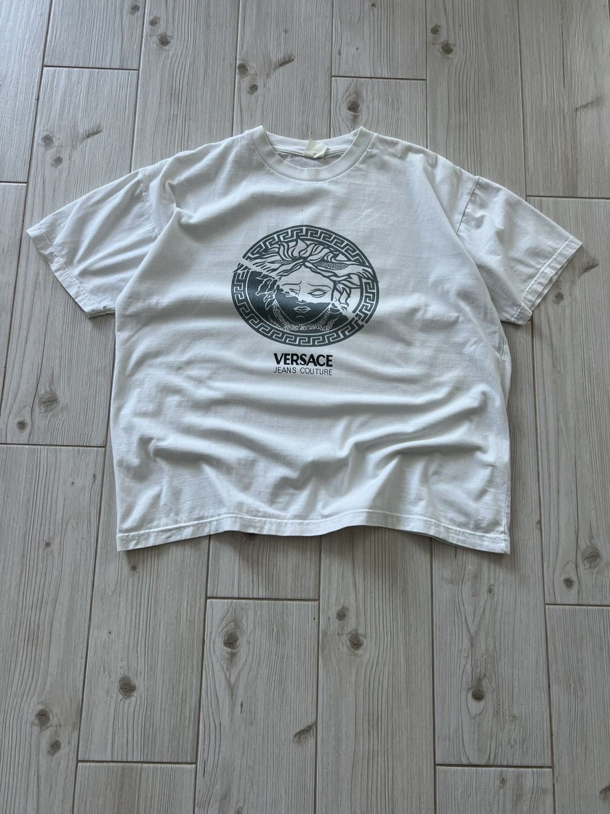 Versace Versace Jeans Couture T-shirt Logo Tee White Vintage Size US M / EU 48-50 / 2 - 3 Thumbnail