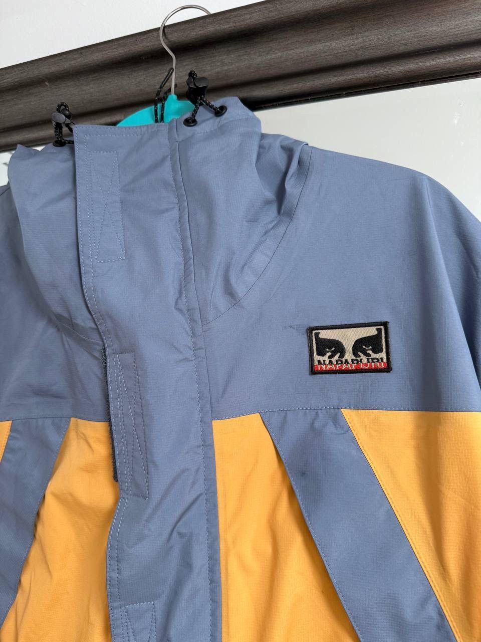 Napapijri Napapijri x Obey Epoch Shell Jacket Beige Oak waterproof Size US M / EU 48-50 / 2 - 2 Thumbnail