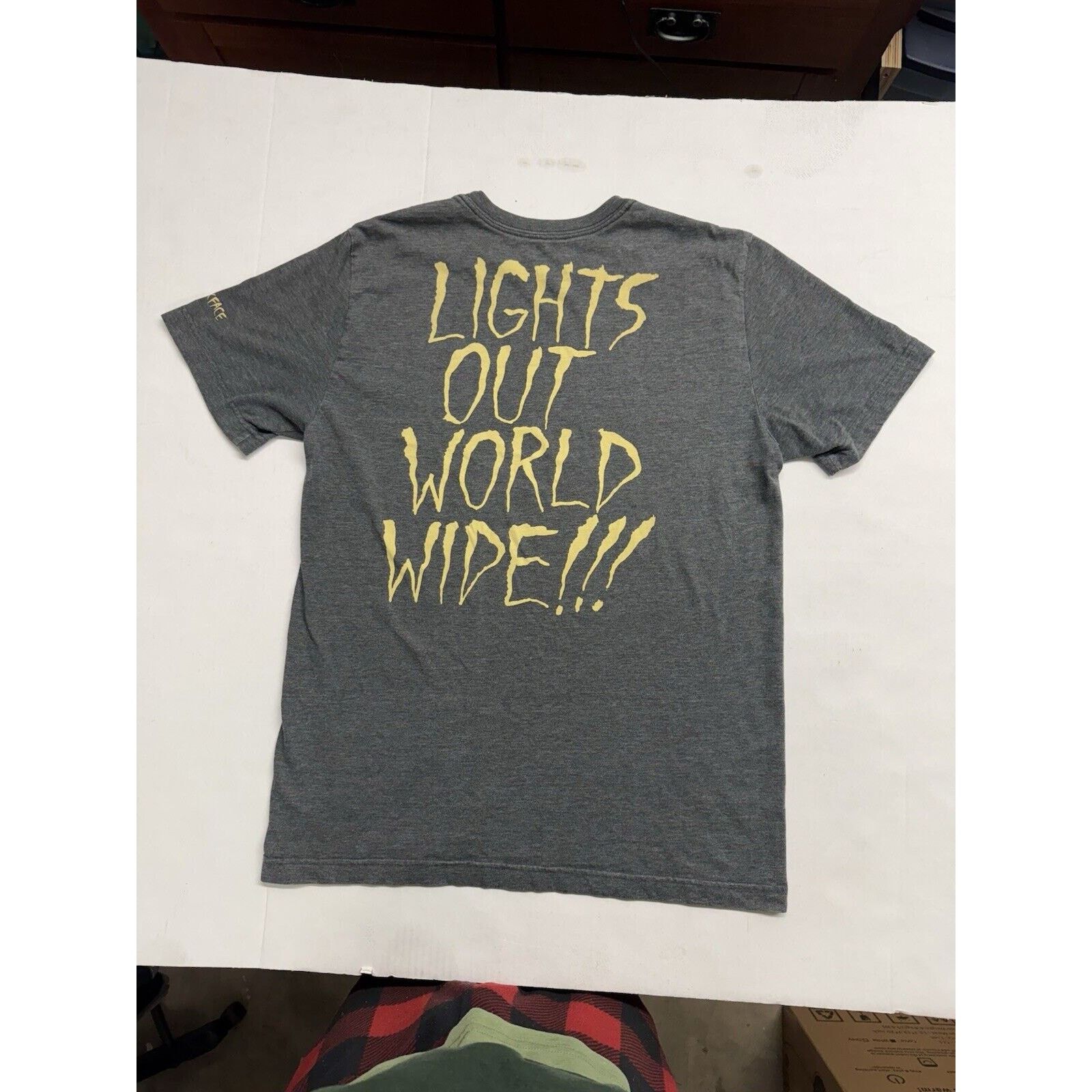 Nike Nike SB Neckface TShirt Men Medium Grey Lights Out Graffiti Size US M / EU 48-50 / 2 - 6 Thumbnail