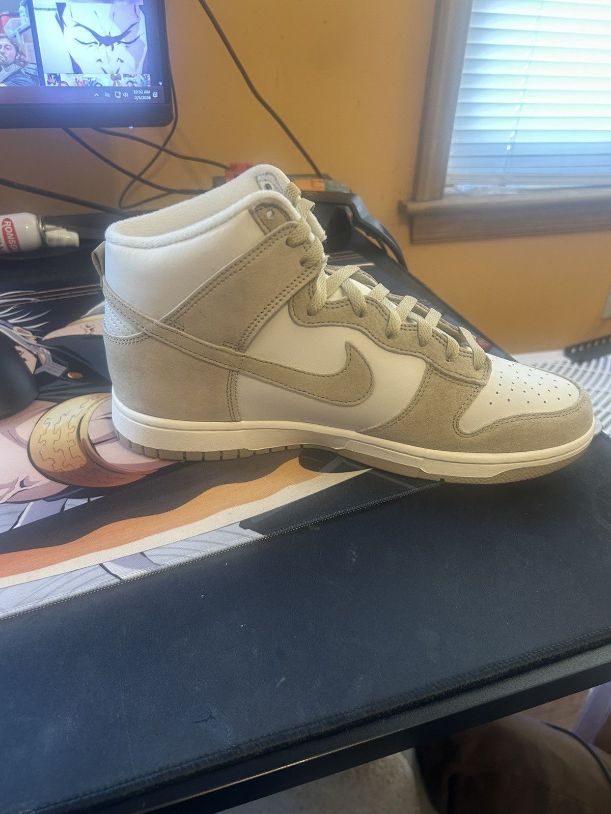 Nike Nike dunk high tan white Size US 10.5 / EU 43-44 - 2 Thumbnail