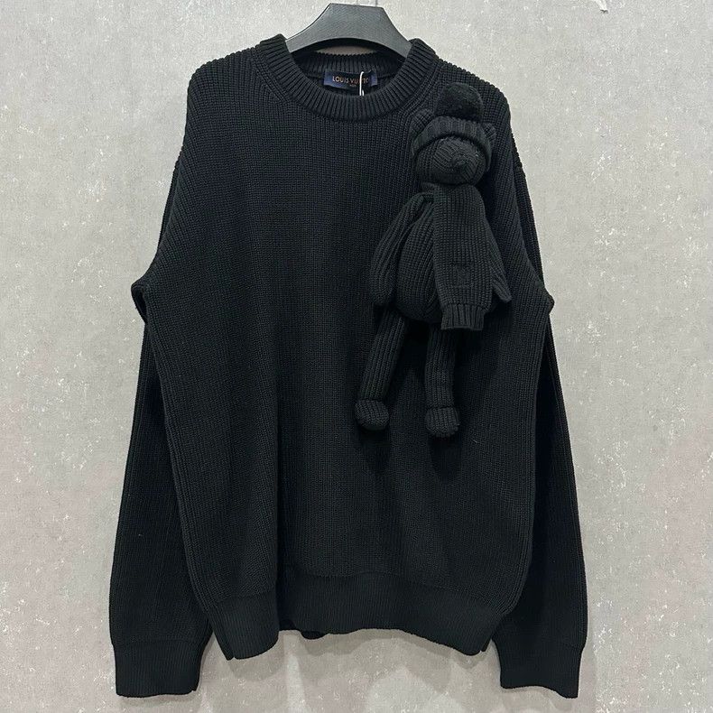 Louis Vuitton Louis Vuitton Black doll knit sweater Size US L / EU 52-54 / 3 - 1 Thumbnail