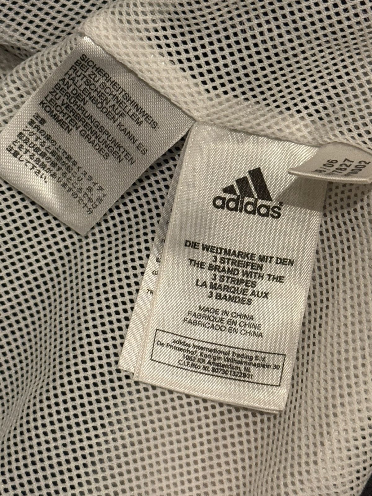 Adidas Real Madrid 2006/07 Track Jacket Size M Size US M / EU 48-50 / 2 - 5 Thumbnail
