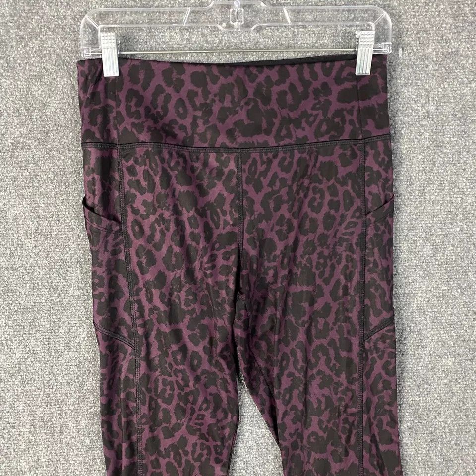Other Vogo Capris Leggings Women's Large Pull On Compression L Size 28" / US 6 / IT 42 - 2 Thumbnail