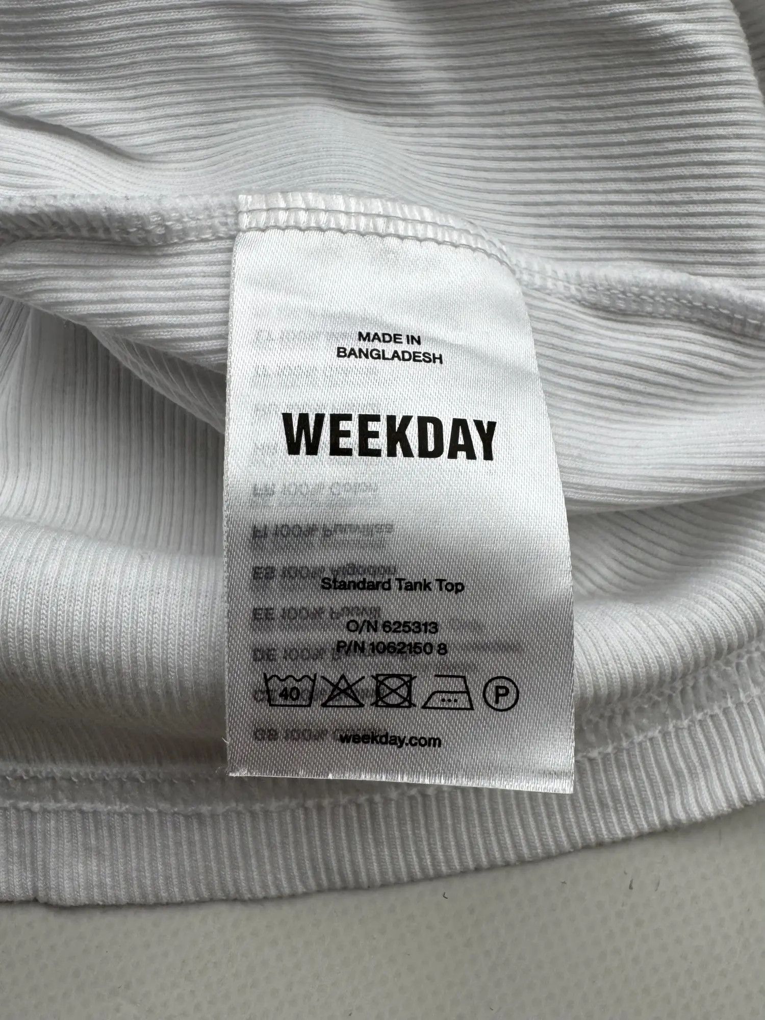 Weekday Weekday Light Ribbed Tank Top (562) Size US S / EU 44-46 / 1 - 5 Thumbnail